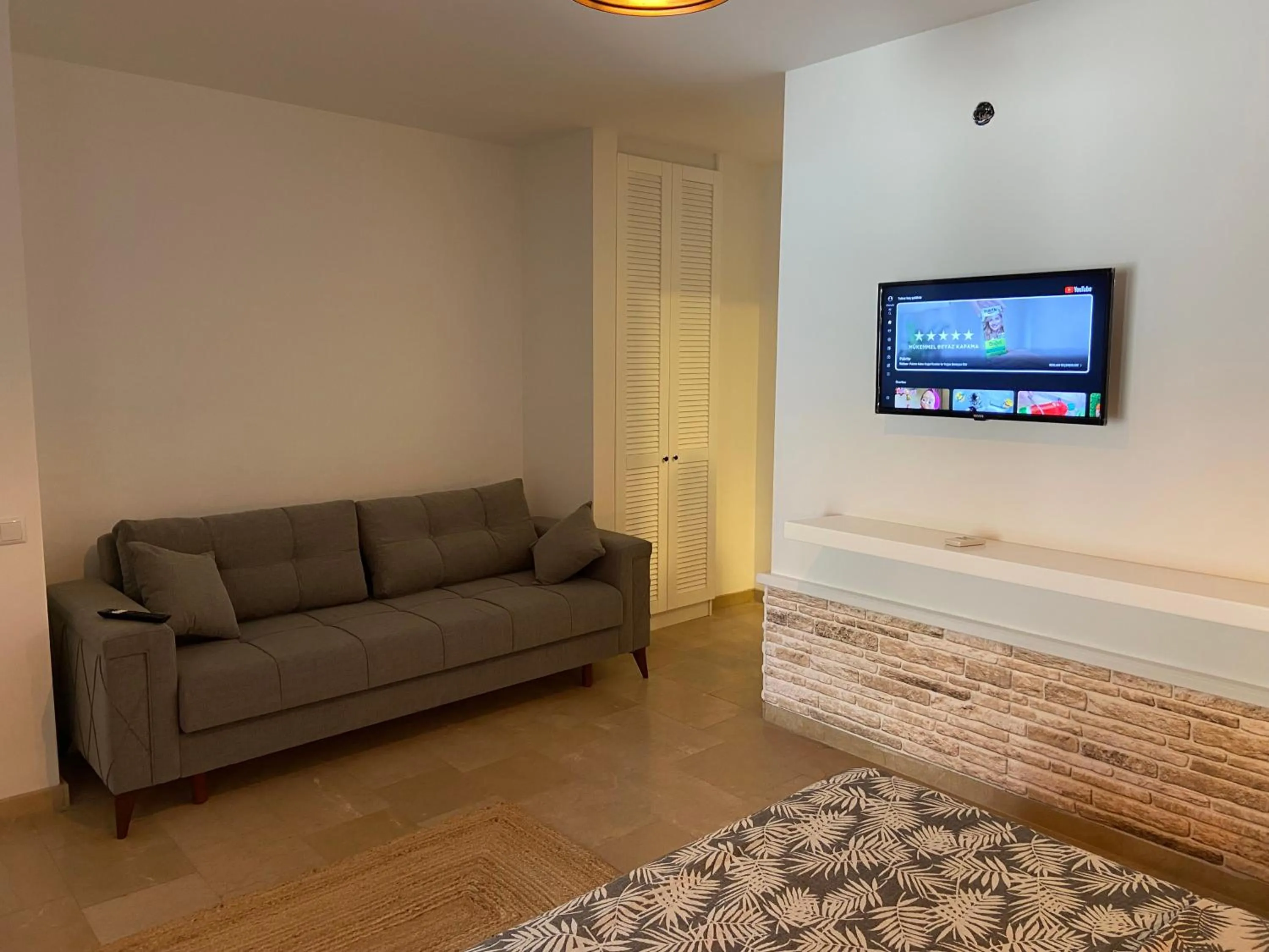 Alacati Moonbox Hotel