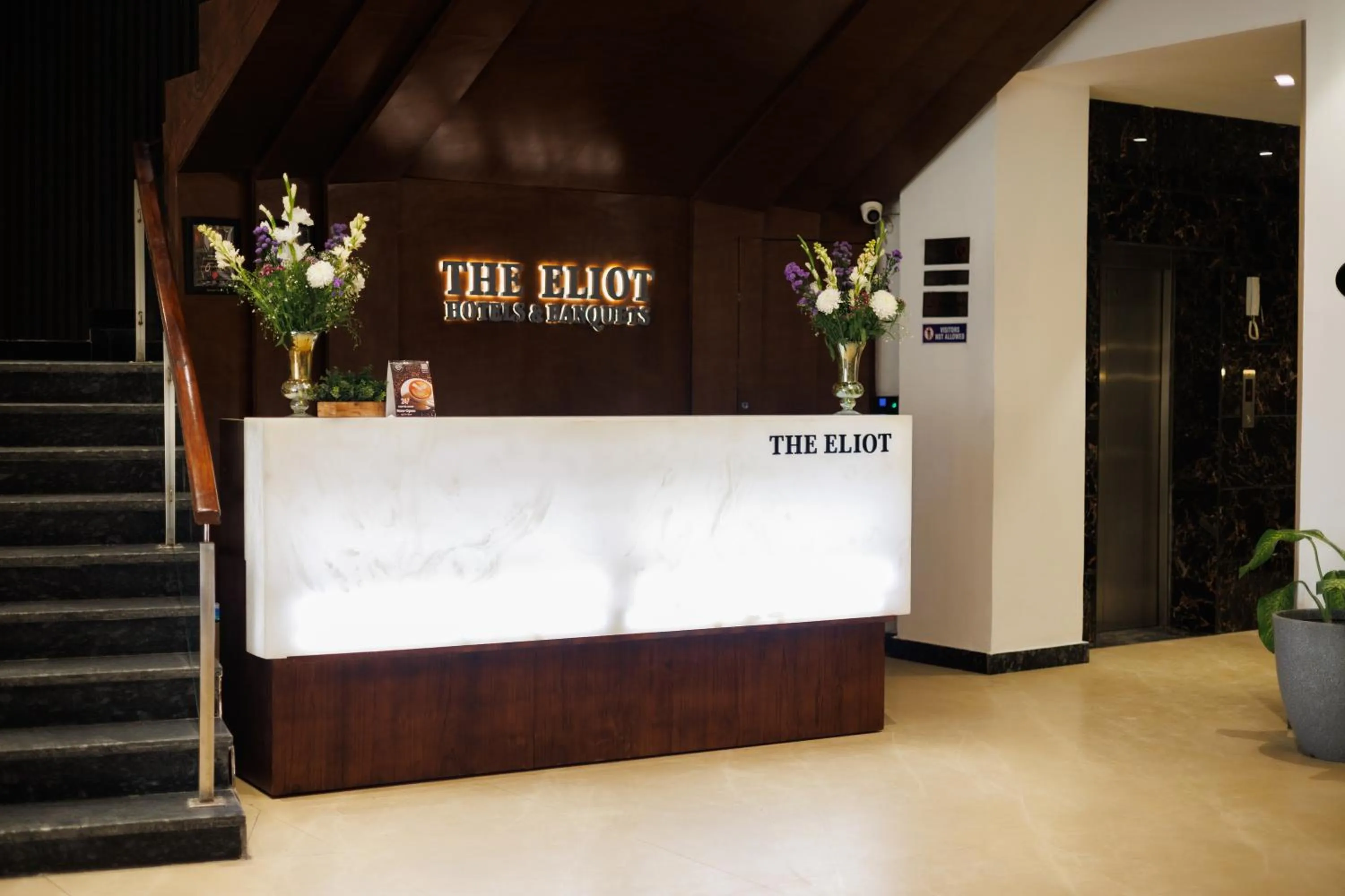 Lobby or reception in The Eliot Hotel & Banquet