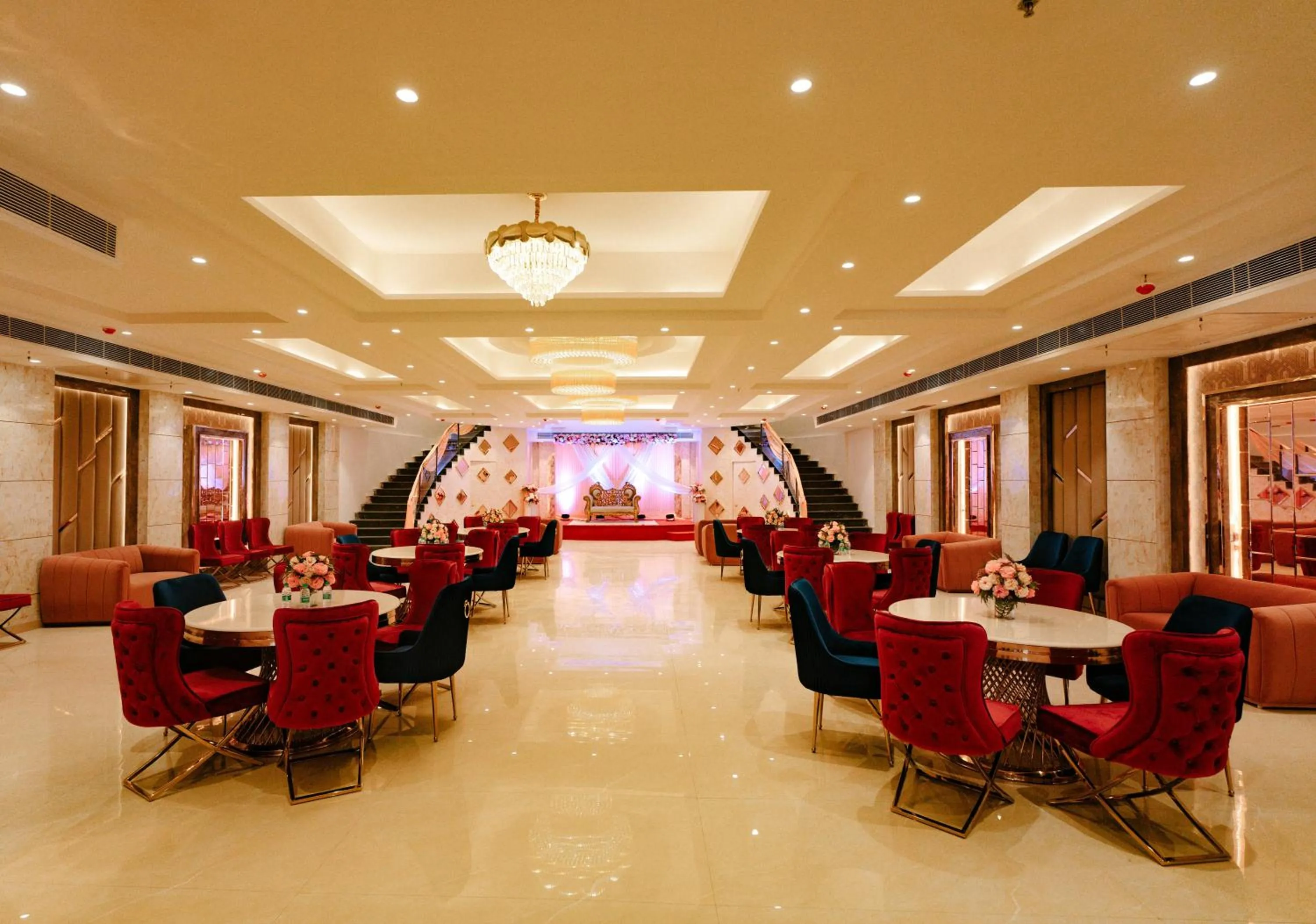 Banquet/Function facilities in The Eliot Hotel & Banquet