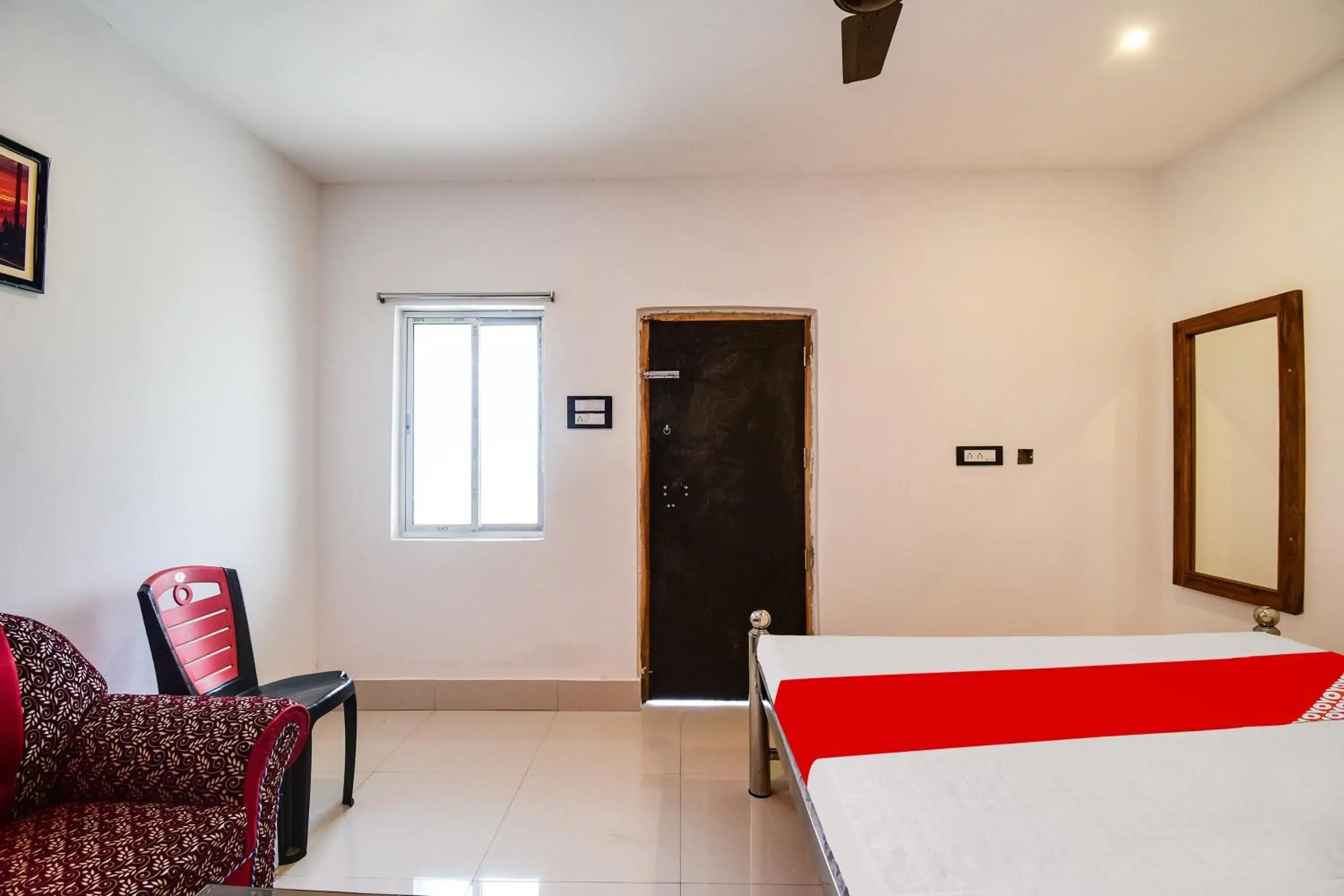 Bedroom, Bed in Hotel O Mango Leaf Hotel & Restaurant Bedroom, Bed in Hotel O Mango Leaf Hotel & Restaurant