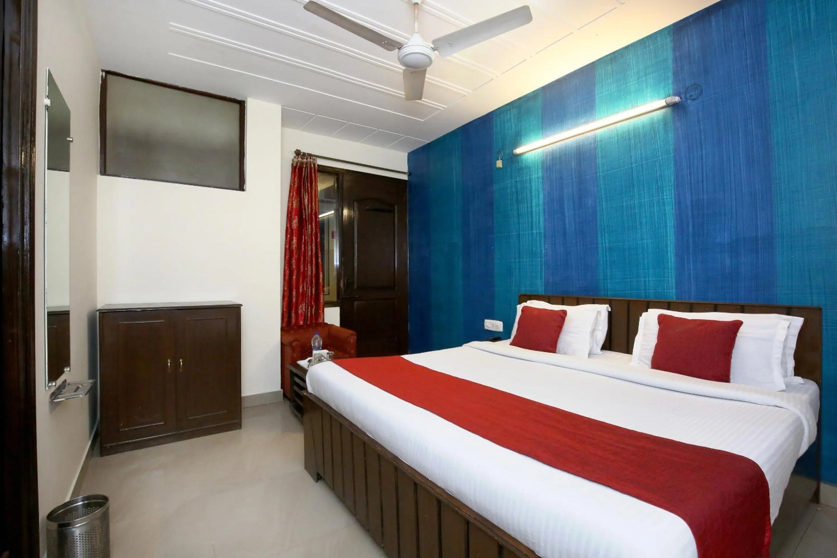 Bedroom in Hotel O Sangam 45