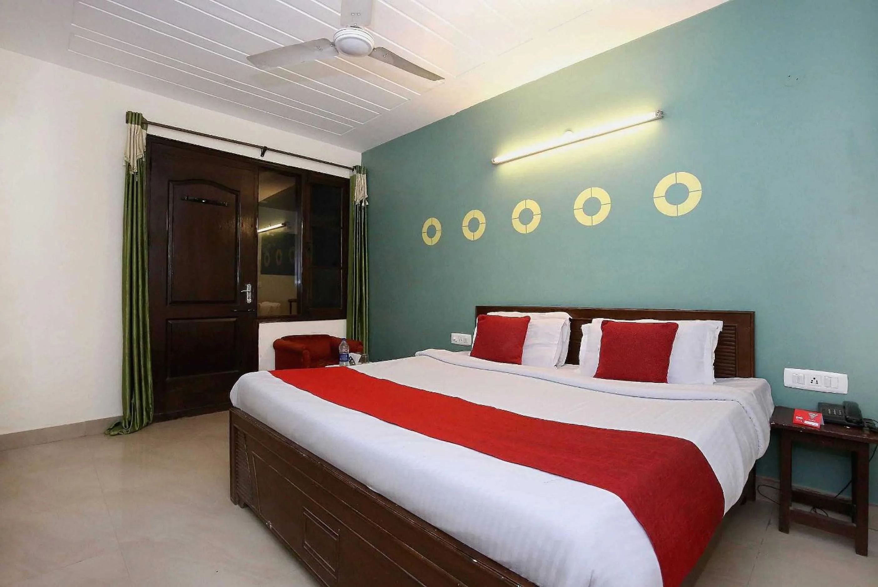 Bedroom in Hotel O Sangam 45