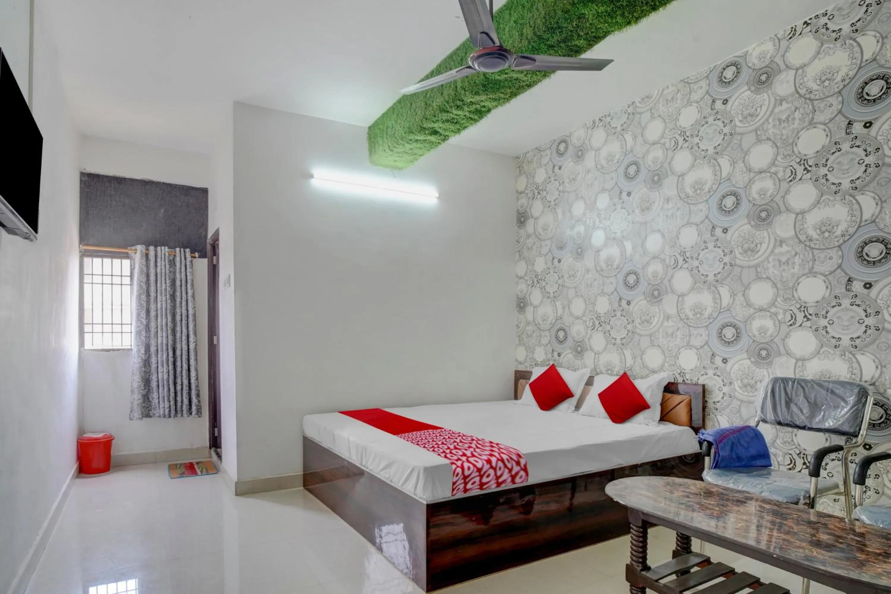 Bedroom in Hotel O Youth Hotel & Banquet Hall