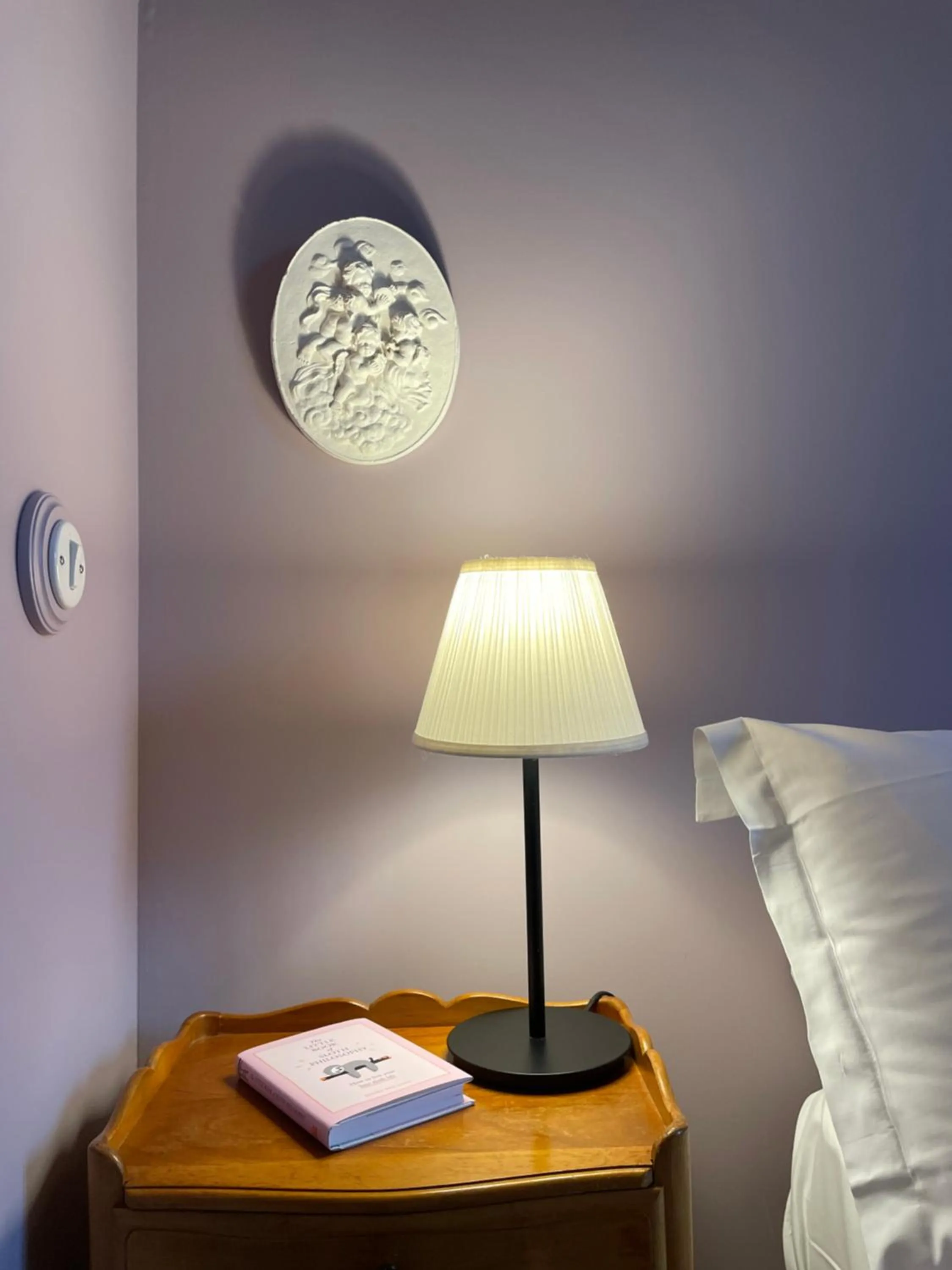 Property building, Bed in Château de la Huberdière