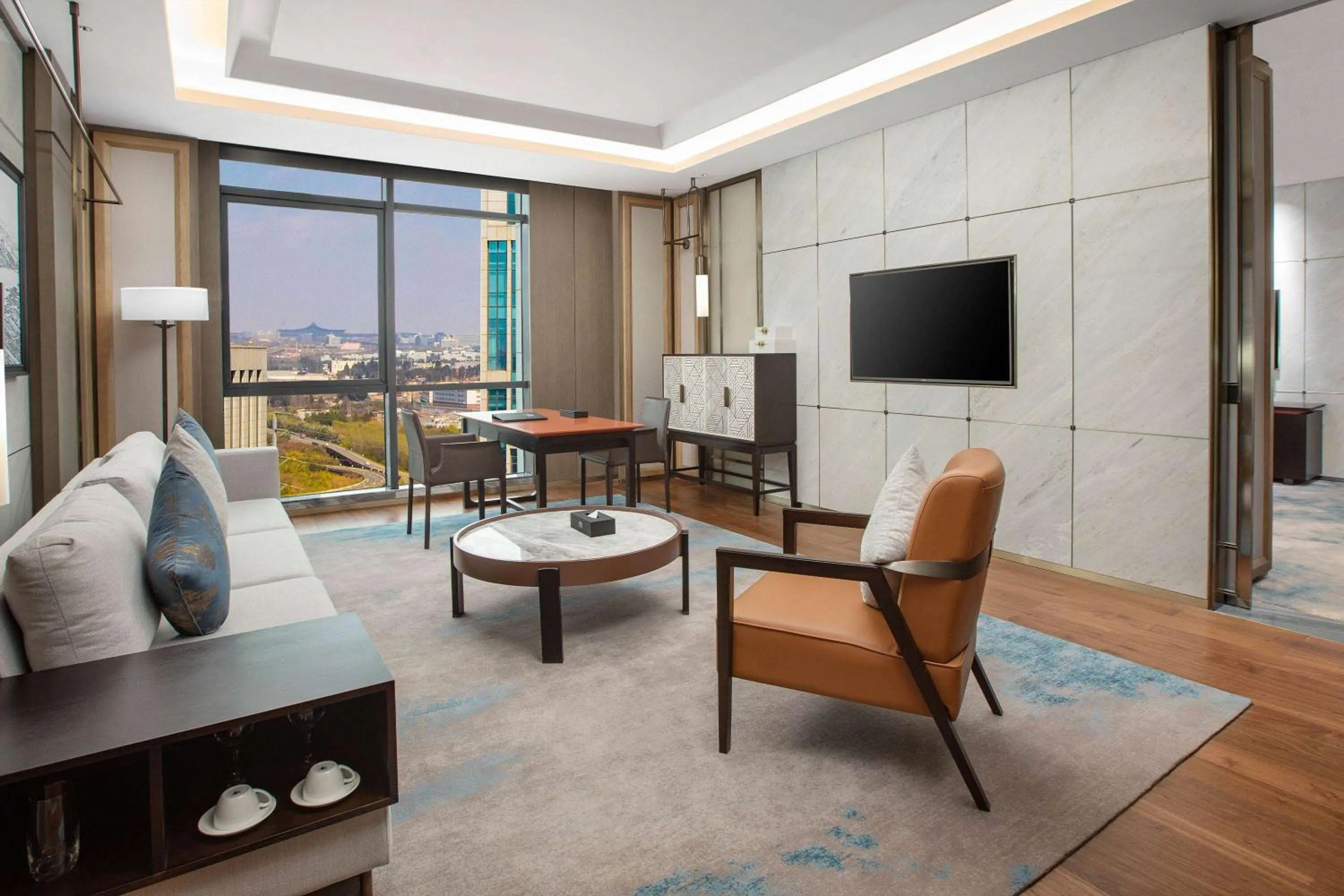 Photo of the whole room, Seating Area in Wingate by Wyndham Kunming Airport