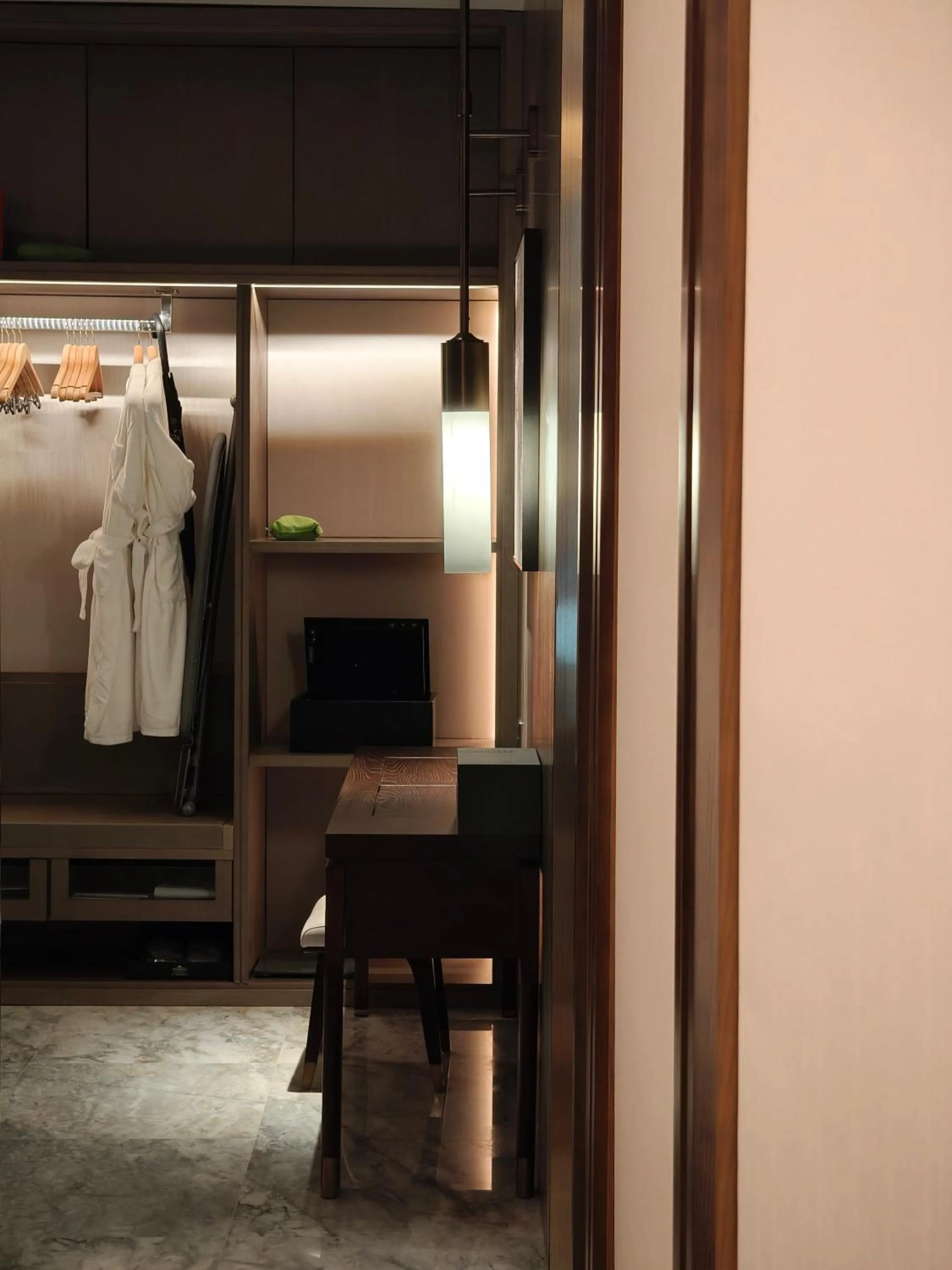 Bed in Wingate by Wyndham Kunming Airport