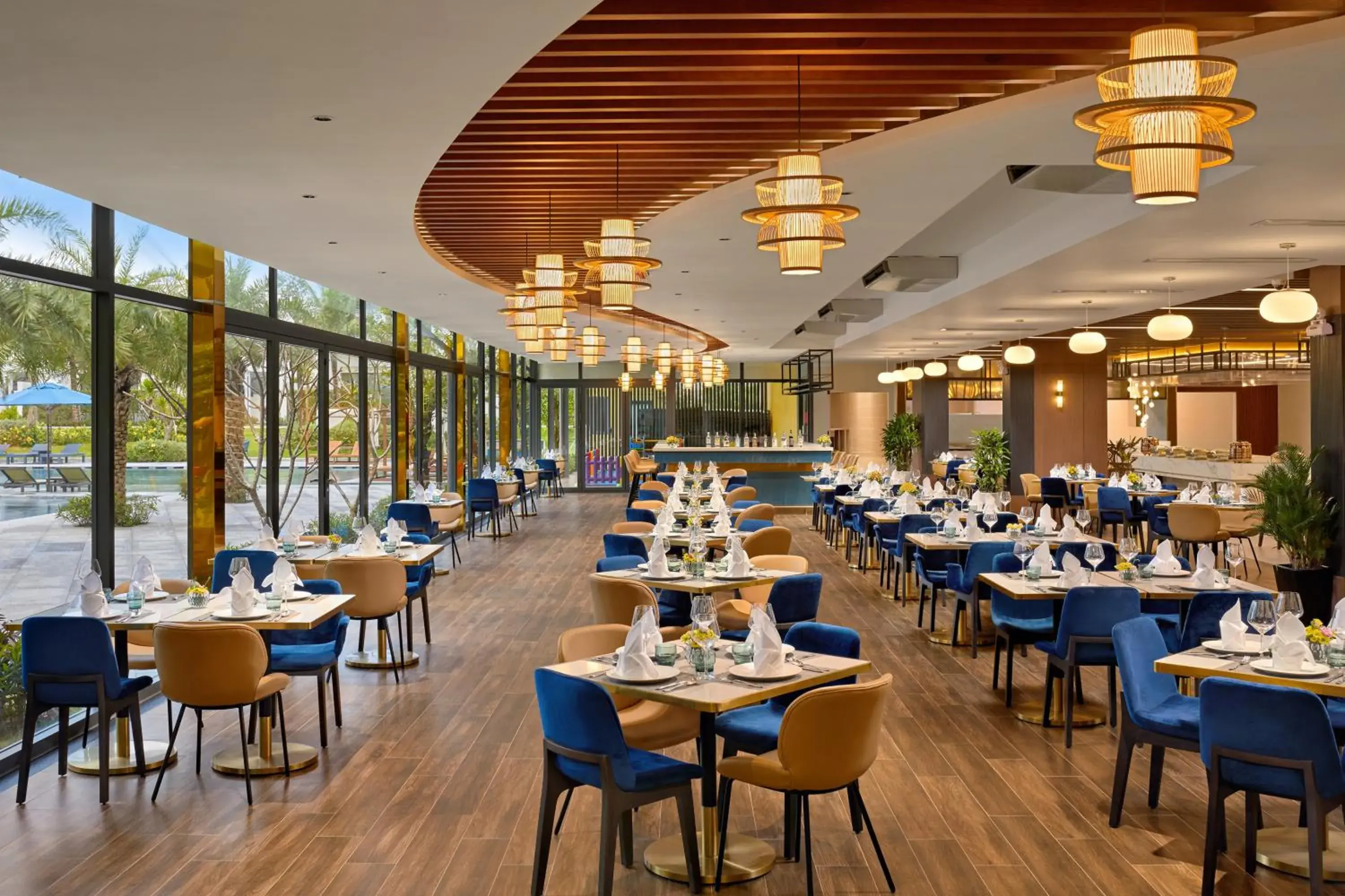 Restaurant/places to eat in Wyndham Hoi An Royal Beachfront Resort & Villas Restaurant/places to eat in Wyndham Hoi An Royal Beachfront Resort & Villas