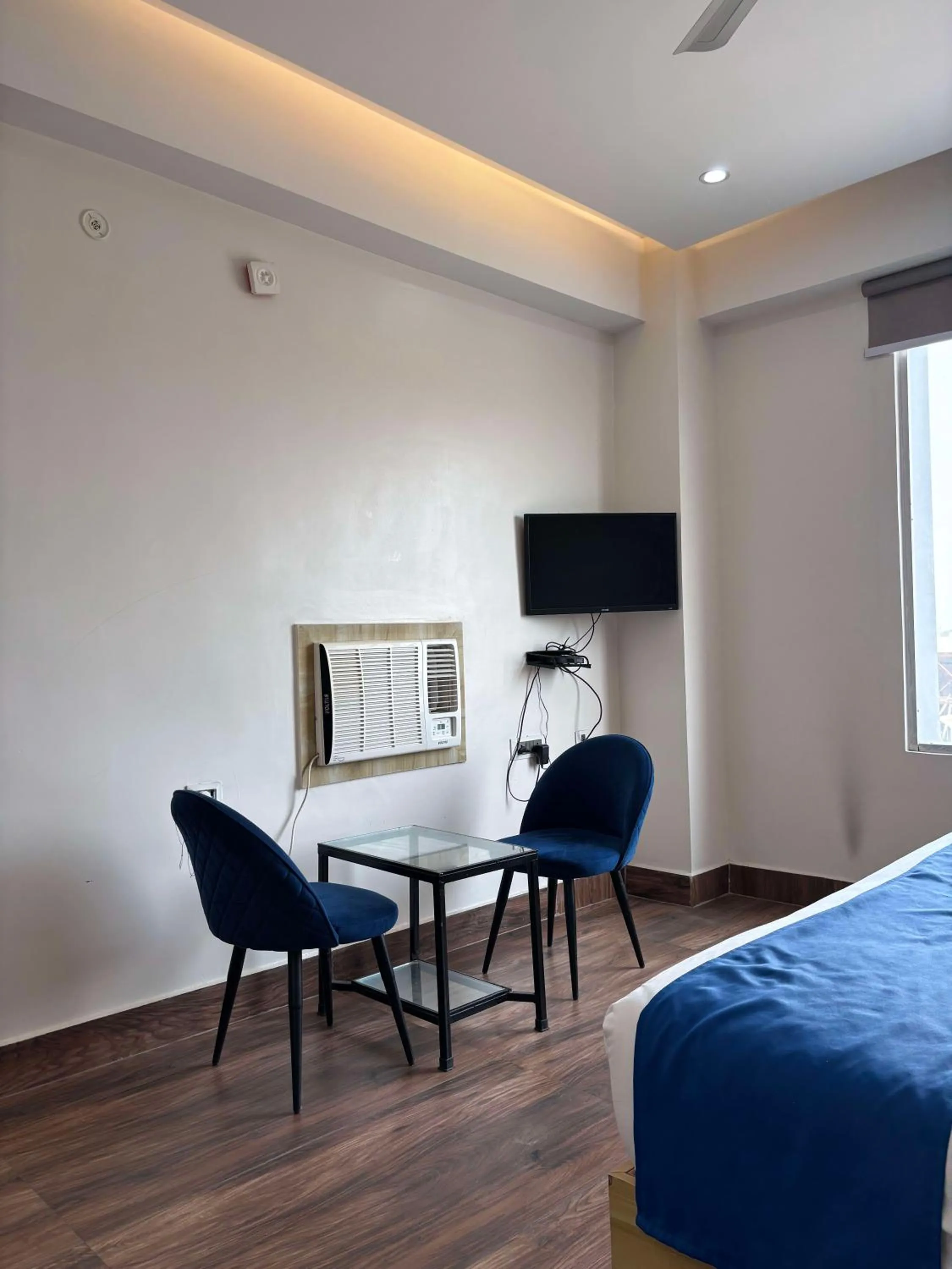 Bed in Dolphin Club And Resort