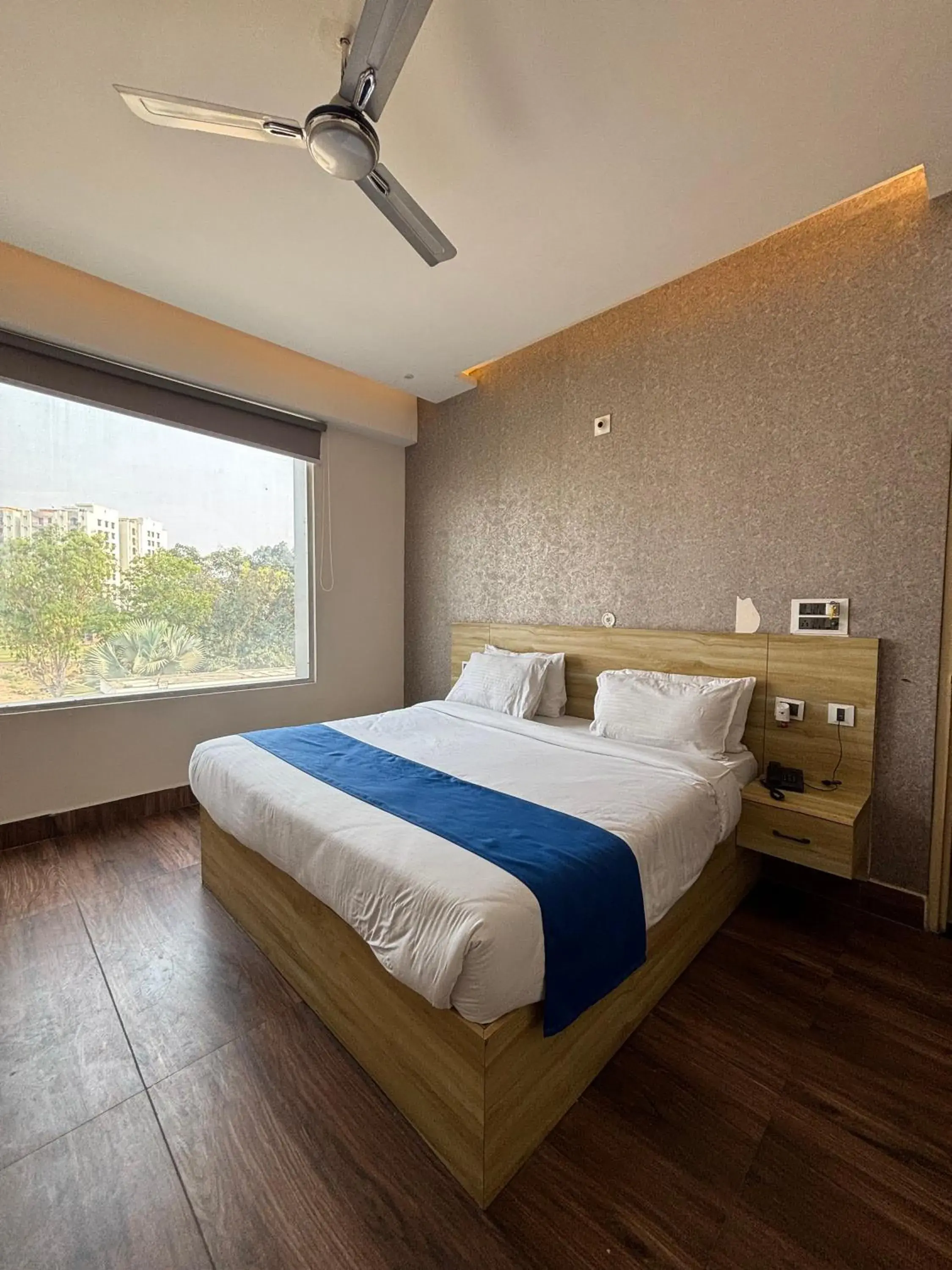 Deluxe Room in Dolphin Club And Resort Deluxe Room in Dolphin Club And Resort