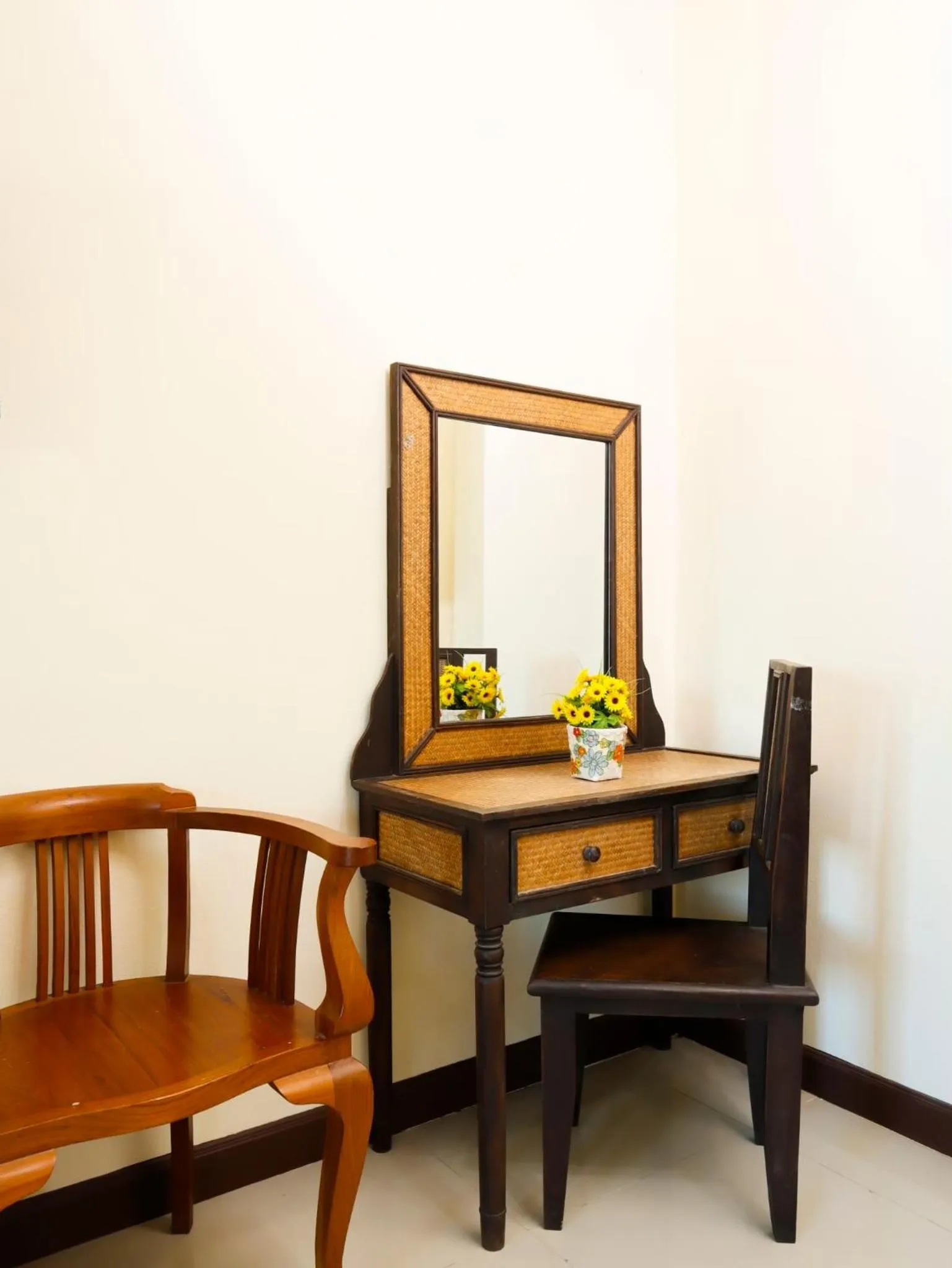 AIRBEST Explore Chiang Rai