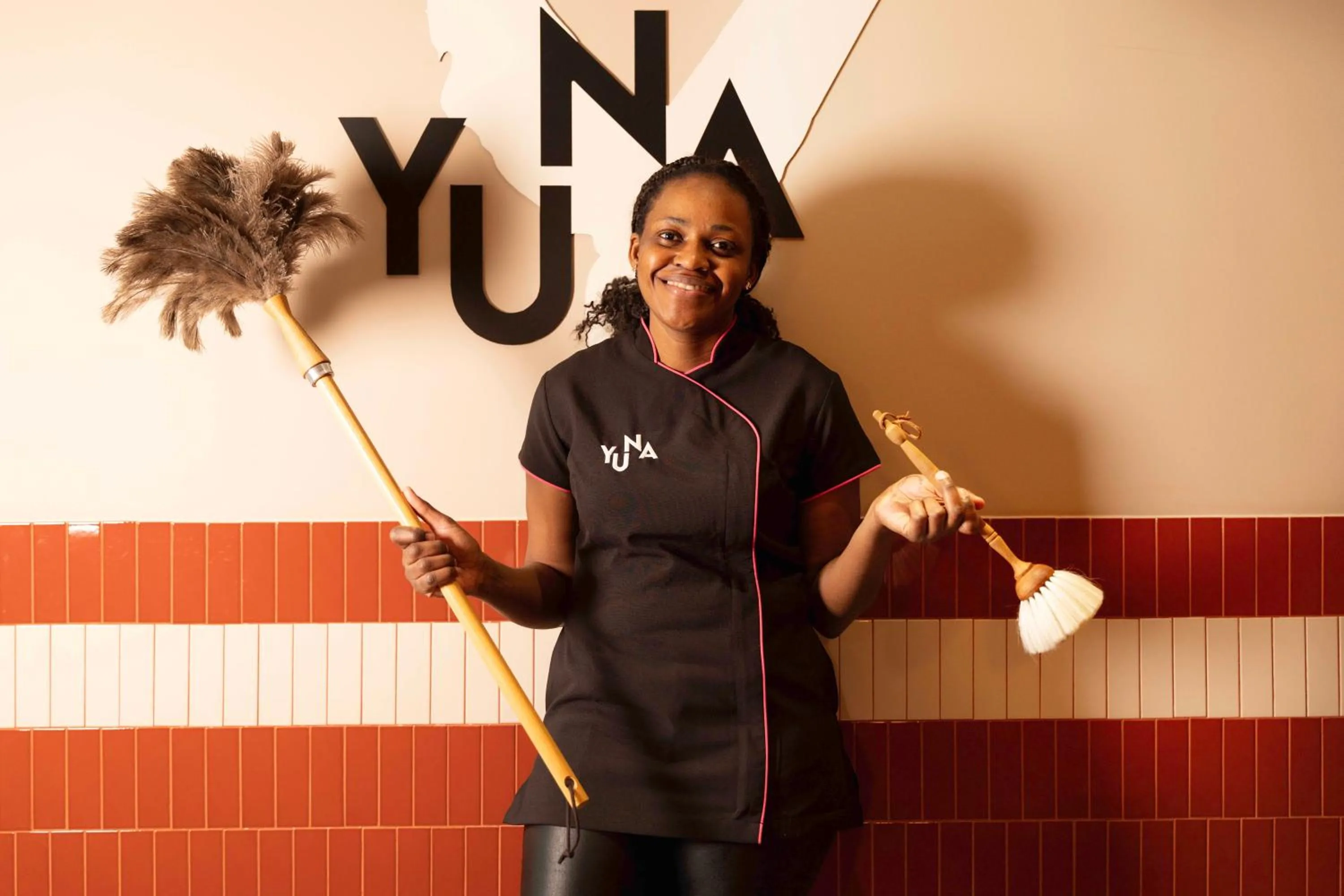 Staff in Yuna Porte-Maillot - ApartHotel