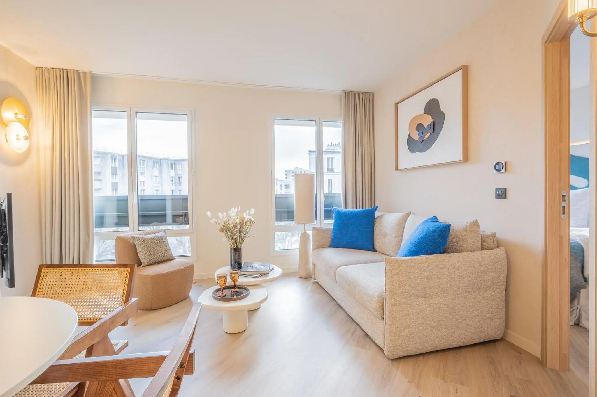 Seating area in Yuna Porte-Maillot - ApartHotel