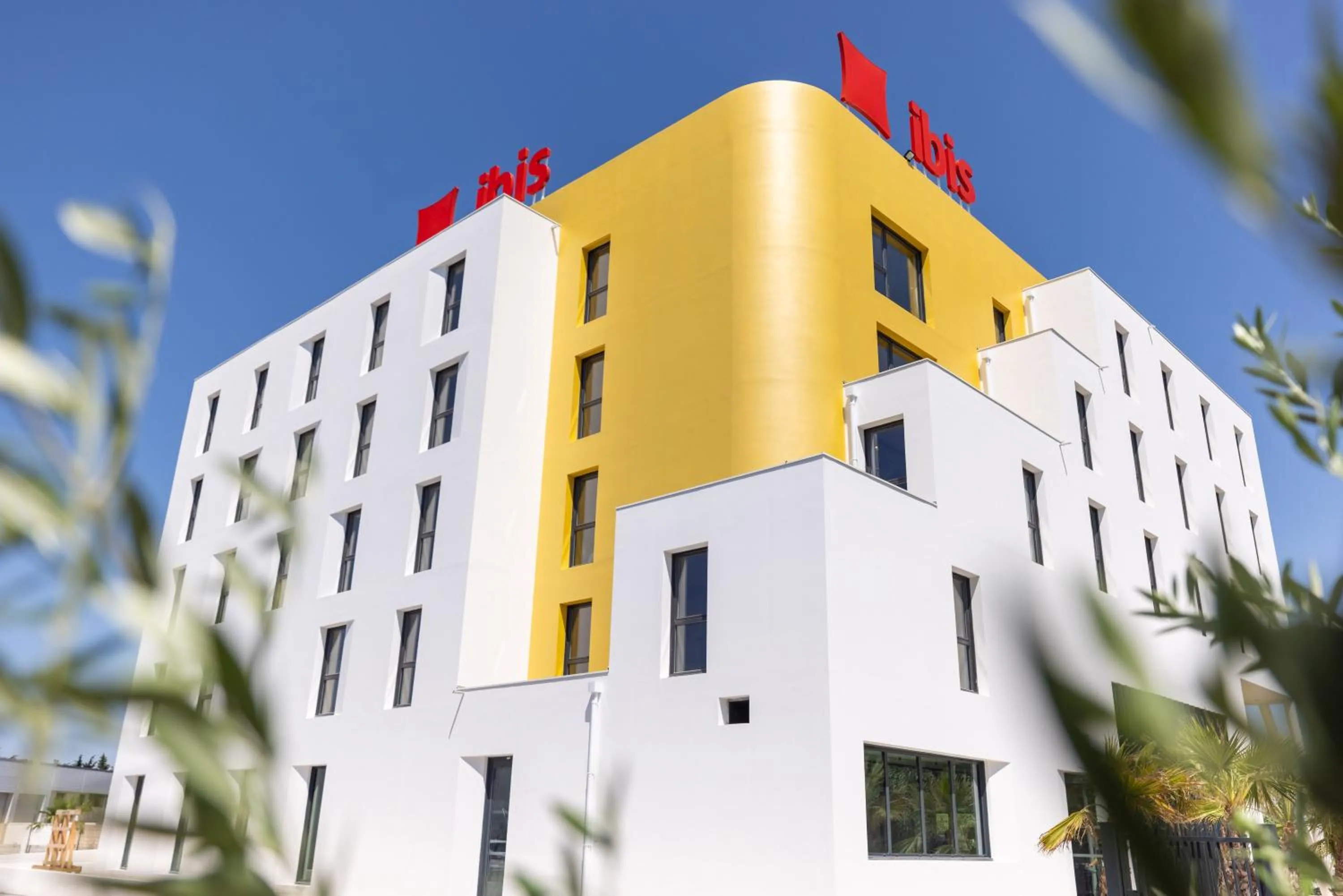 Property building in Ibis Marseille Marignane Technopole