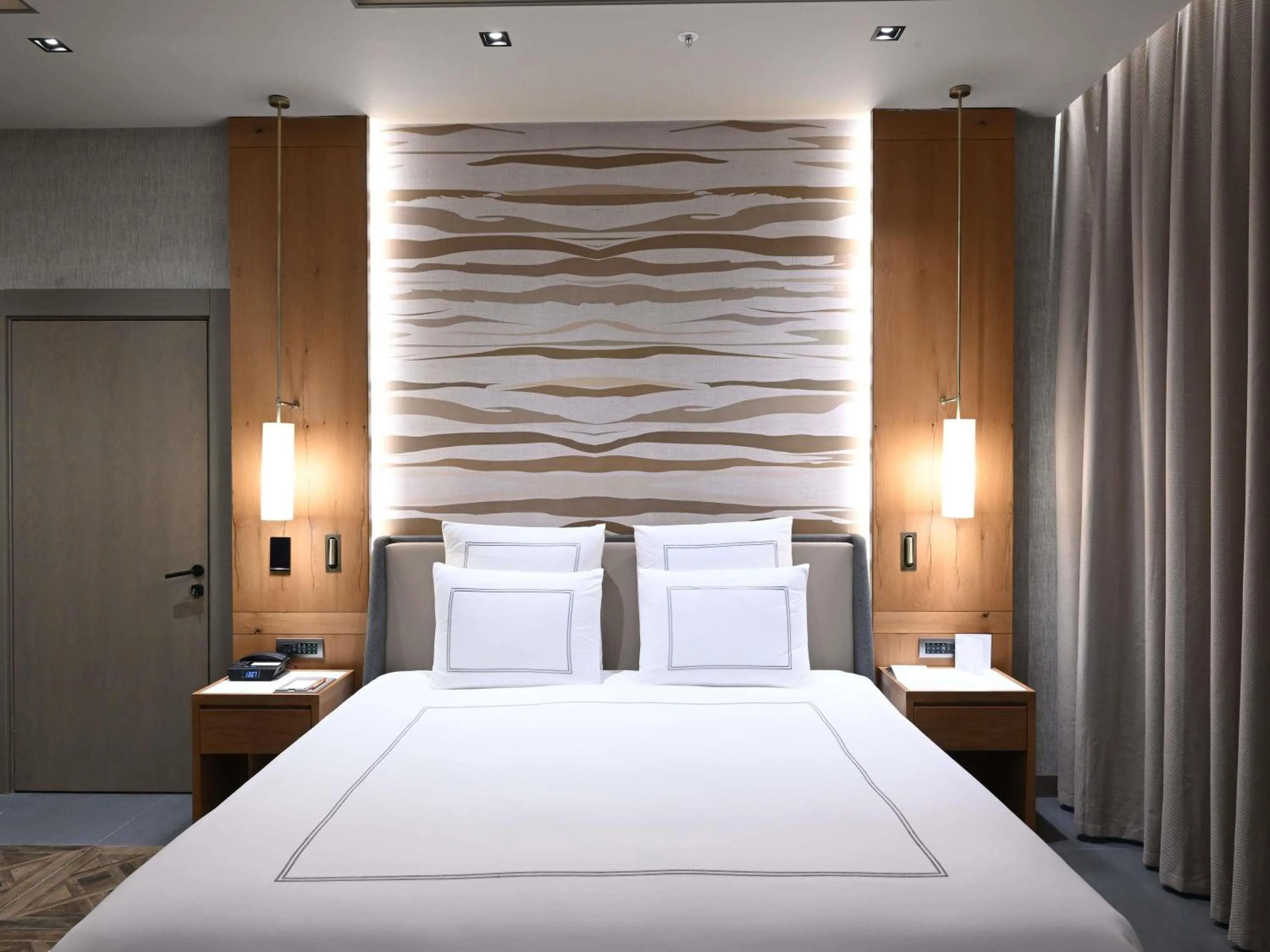 Photo of the whole room, Bed in Swissotel Uludag Bursa