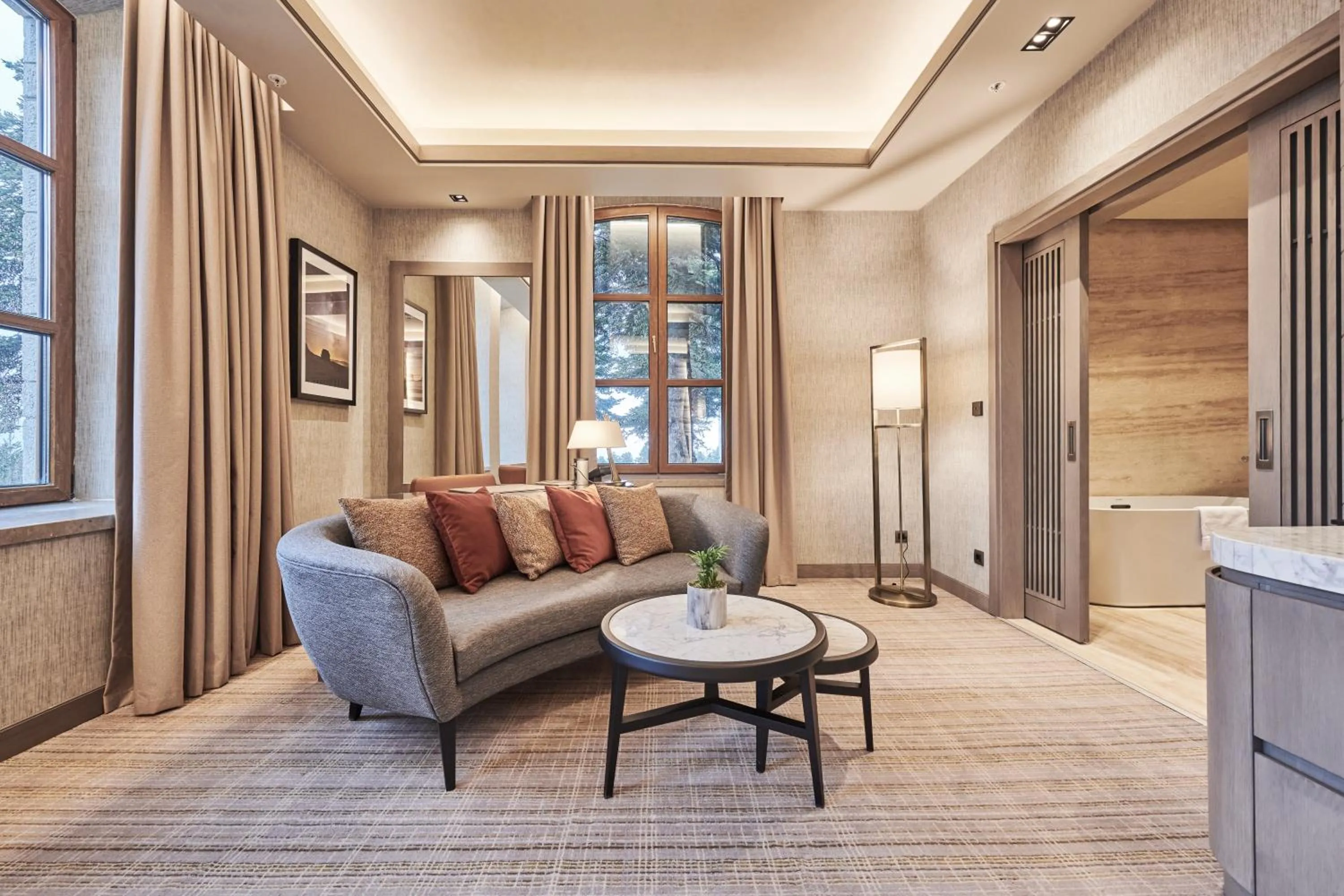 Living room in Swissotel Uludag Bursa