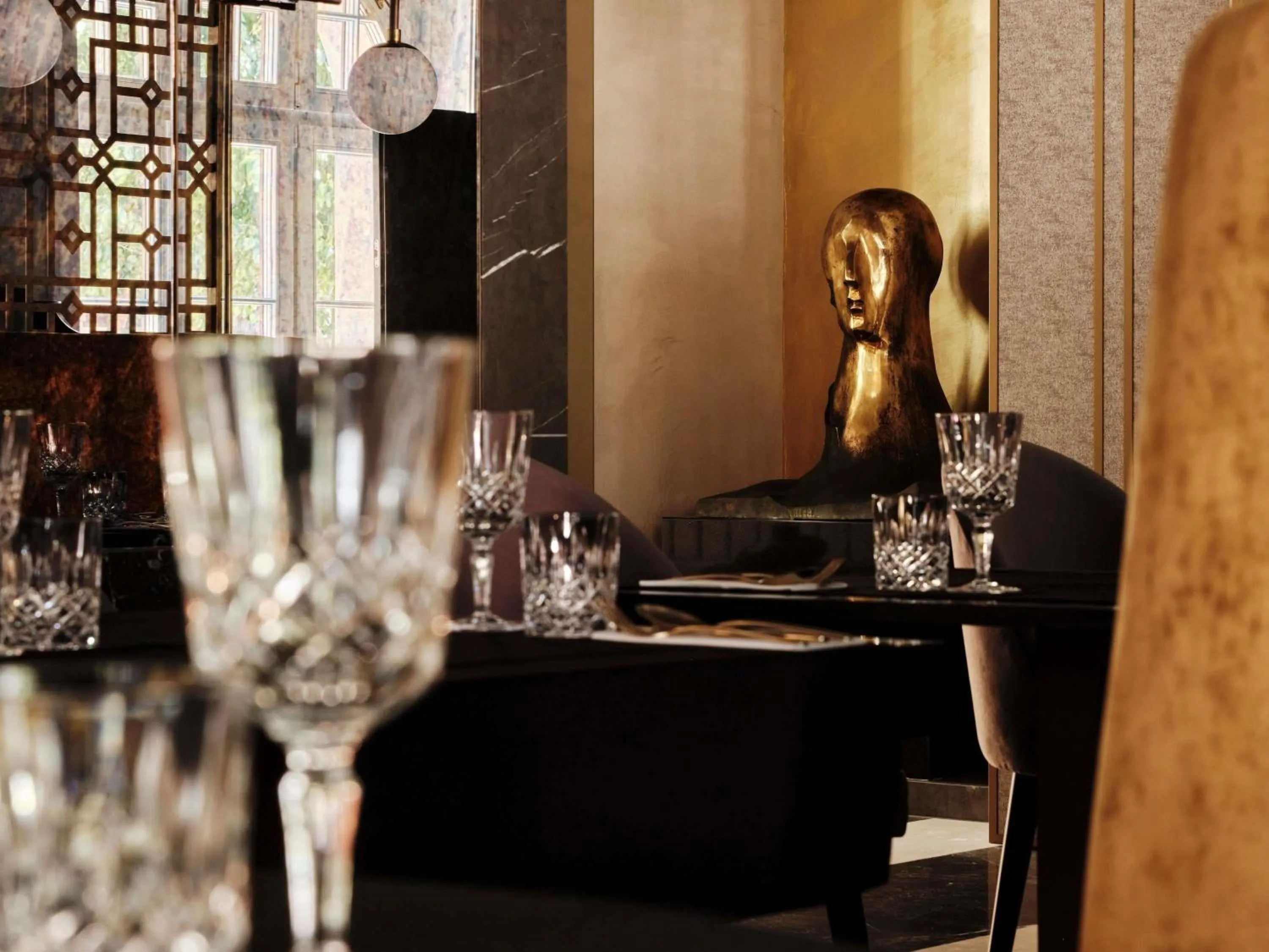 Restaurant/places to eat in The Crown Krakow Center - Handwritten Collection ACCOR