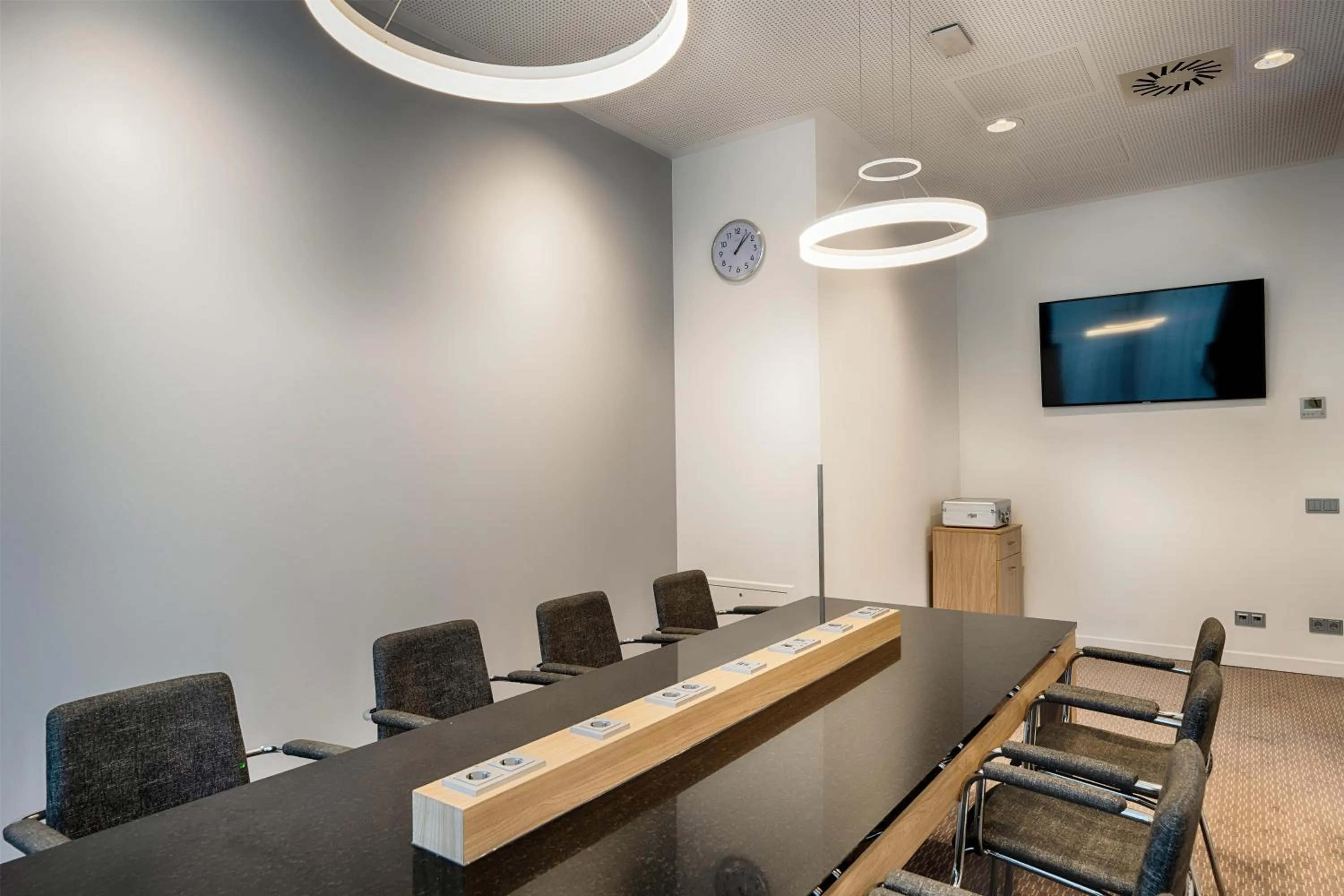 Meeting/conference room in Premier Inn Leipzig City Hahnekamm