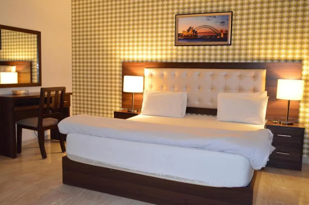 Bed in LANCASTER HOTEL APARTMENTS DAHIET ALRASHEED Bed in LANCASTER HOTEL APARTMENTS DAHIET ALRASHEED