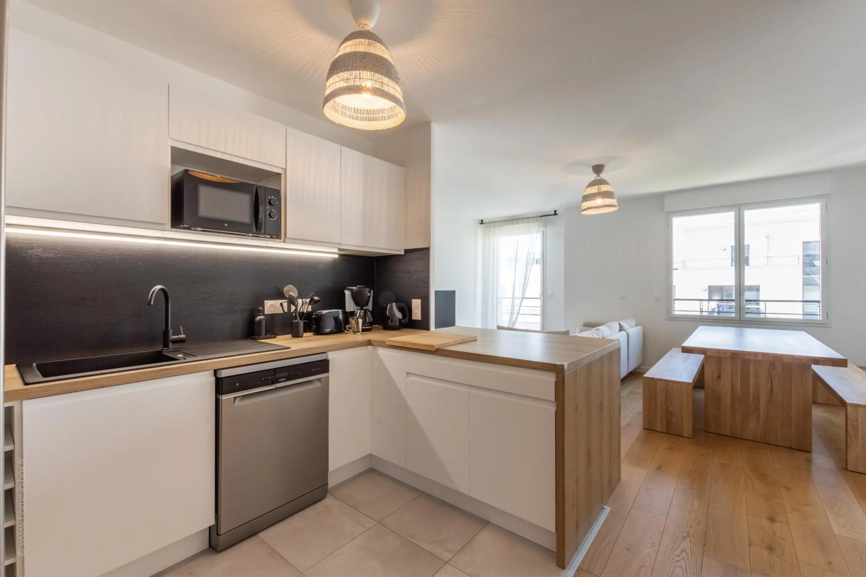 Living room in Full House By Plaza