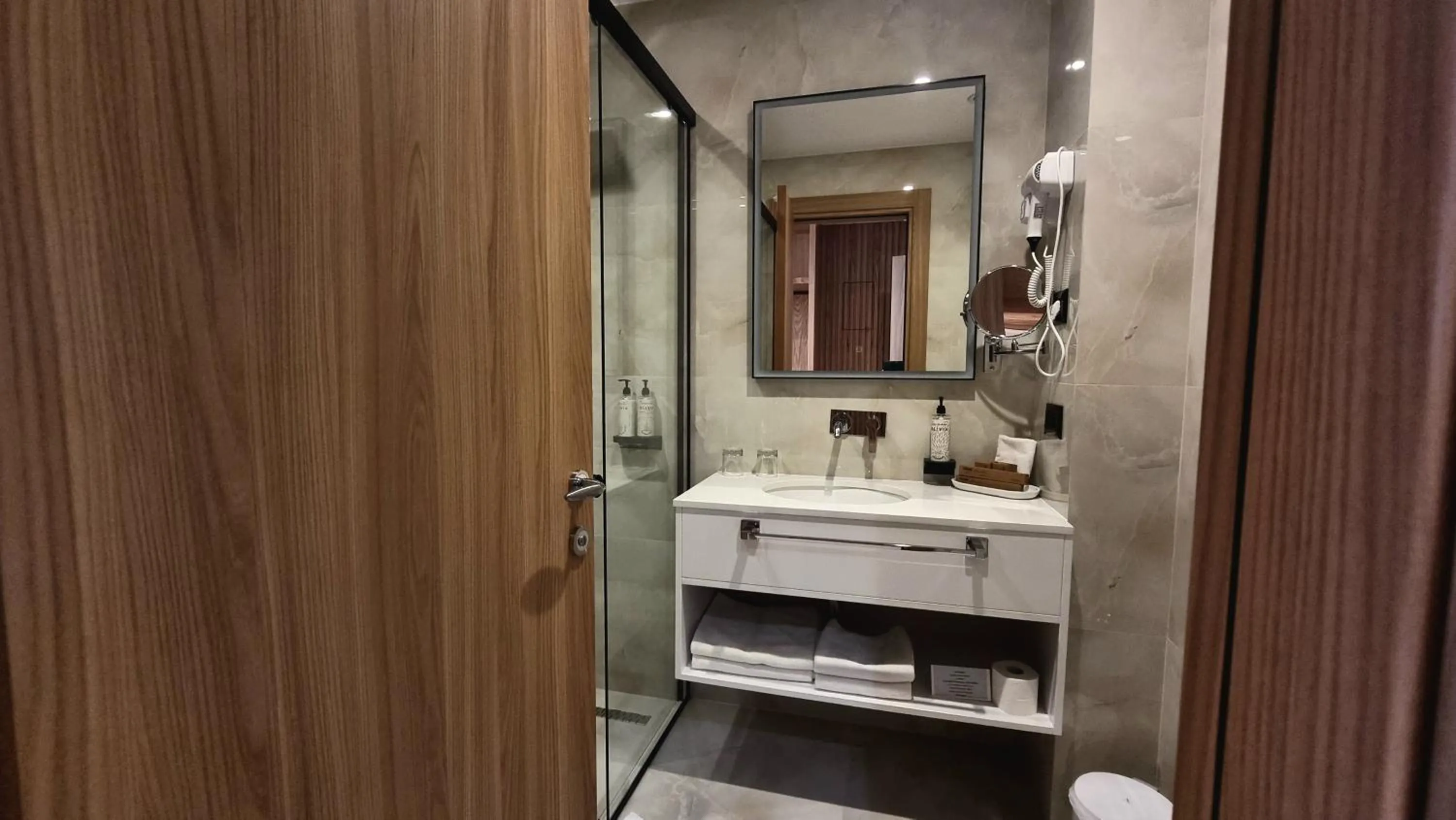 Bathroom in SIBB Hotel