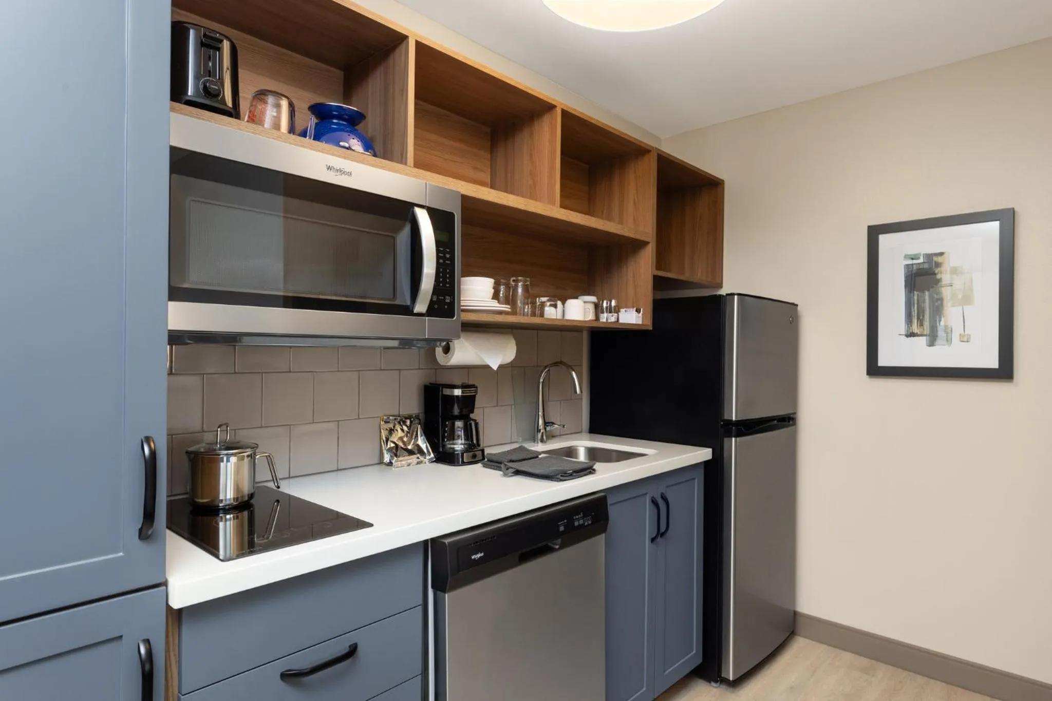 Photo of the whole room in Candlewood Suites McPherson by IHG