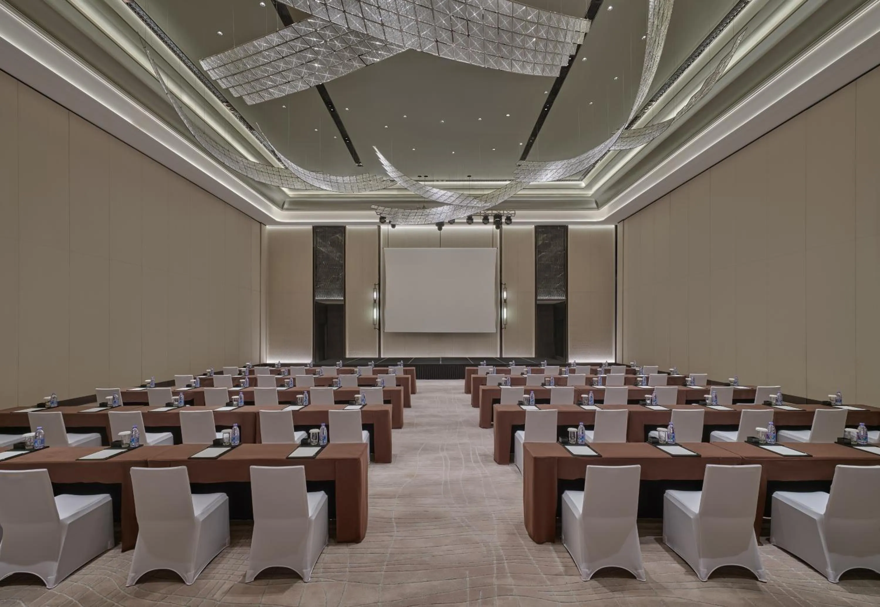 Meeting/conference room in InterContinental Shenzhen WECC by IHG