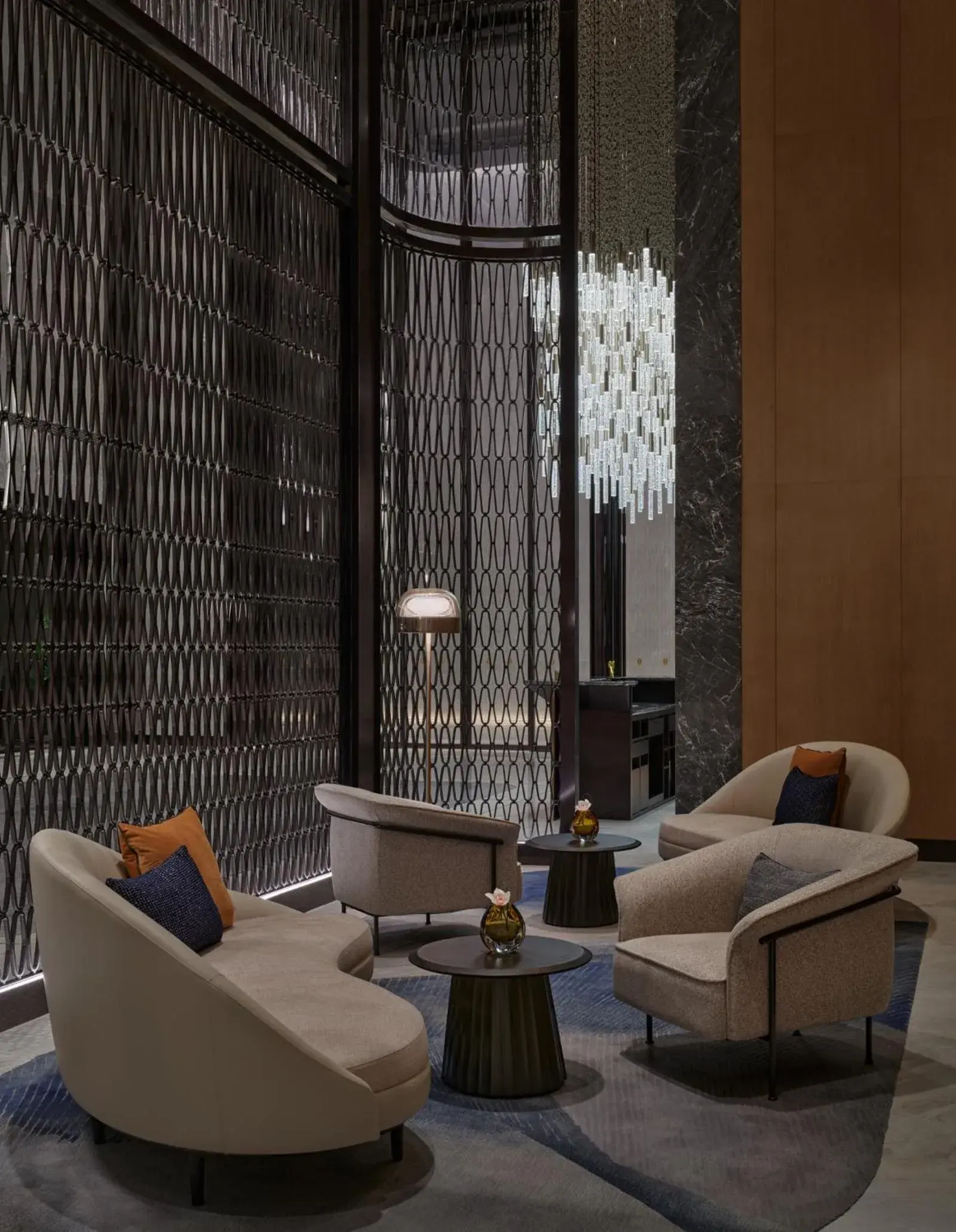 Lounge or bar in InterContinental Hotels Shenzhen WECC by IHG Lounge or bar in InterContinental Hotels Shenzhen WECC by IHG