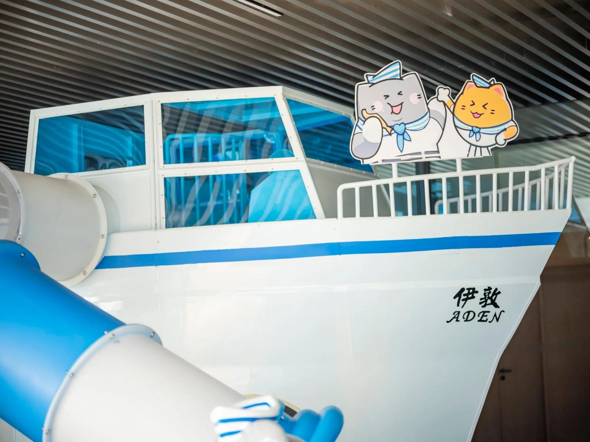 Area and facilities in InterContinental Shenzhen WECC by IHG