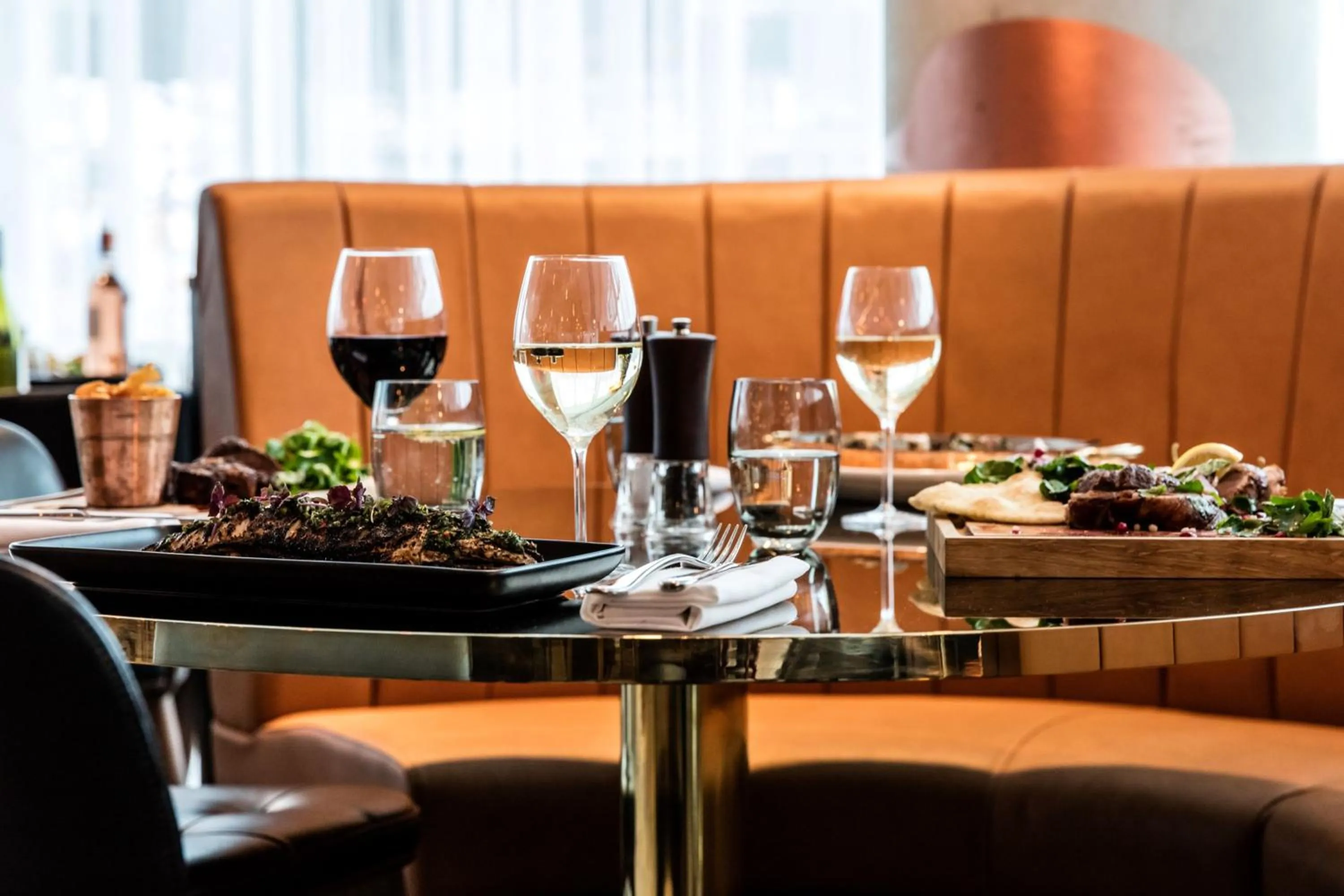 Restaurant/places to eat in DoubleTree by Hilton Cheltenham-Cotswolds