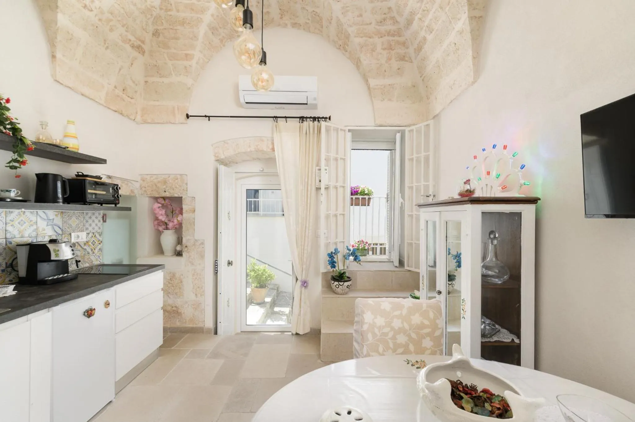 Stairway with Jacuzzi by Wonderful Italy