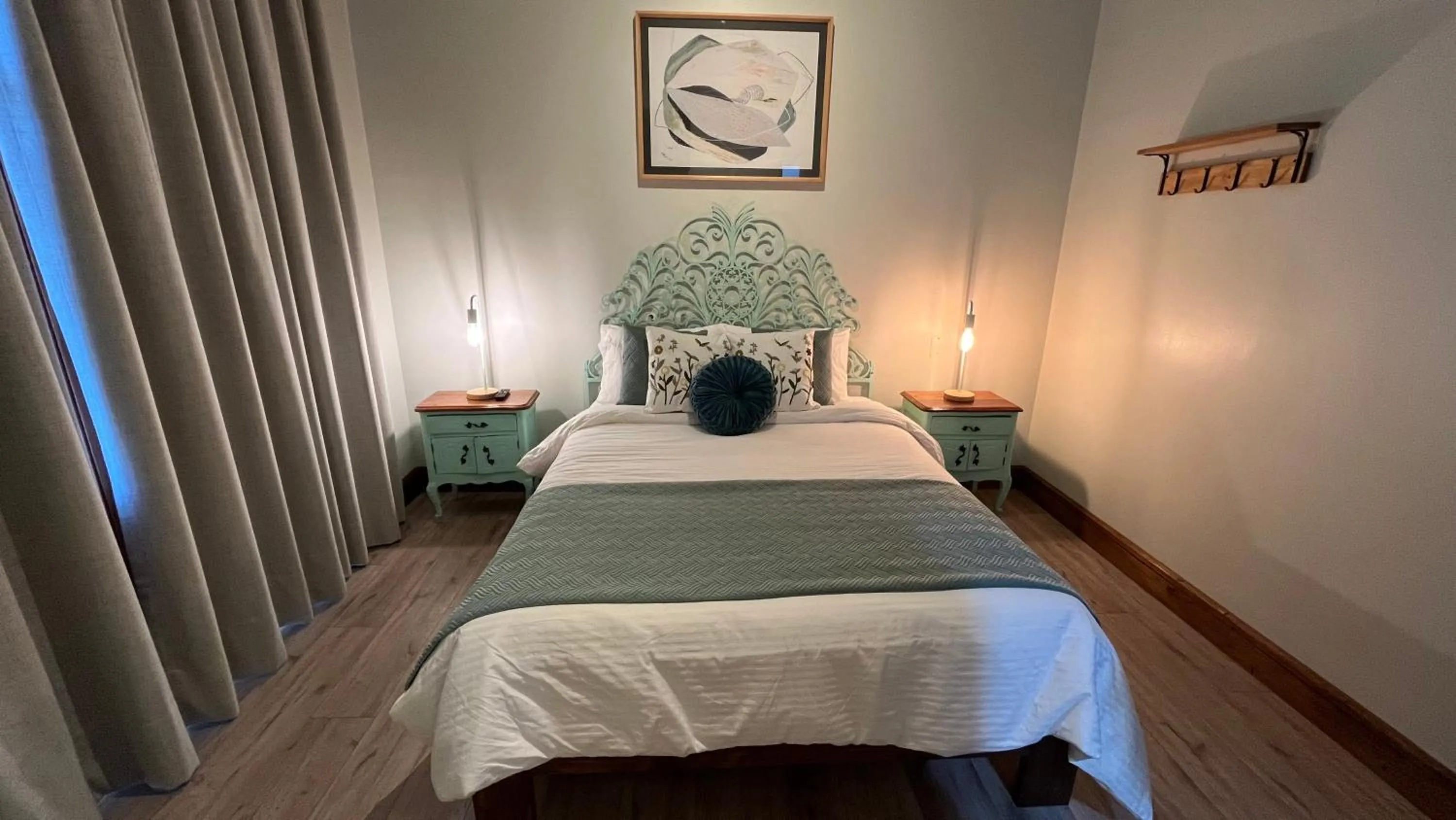 Bed in Hotel Casa Aure