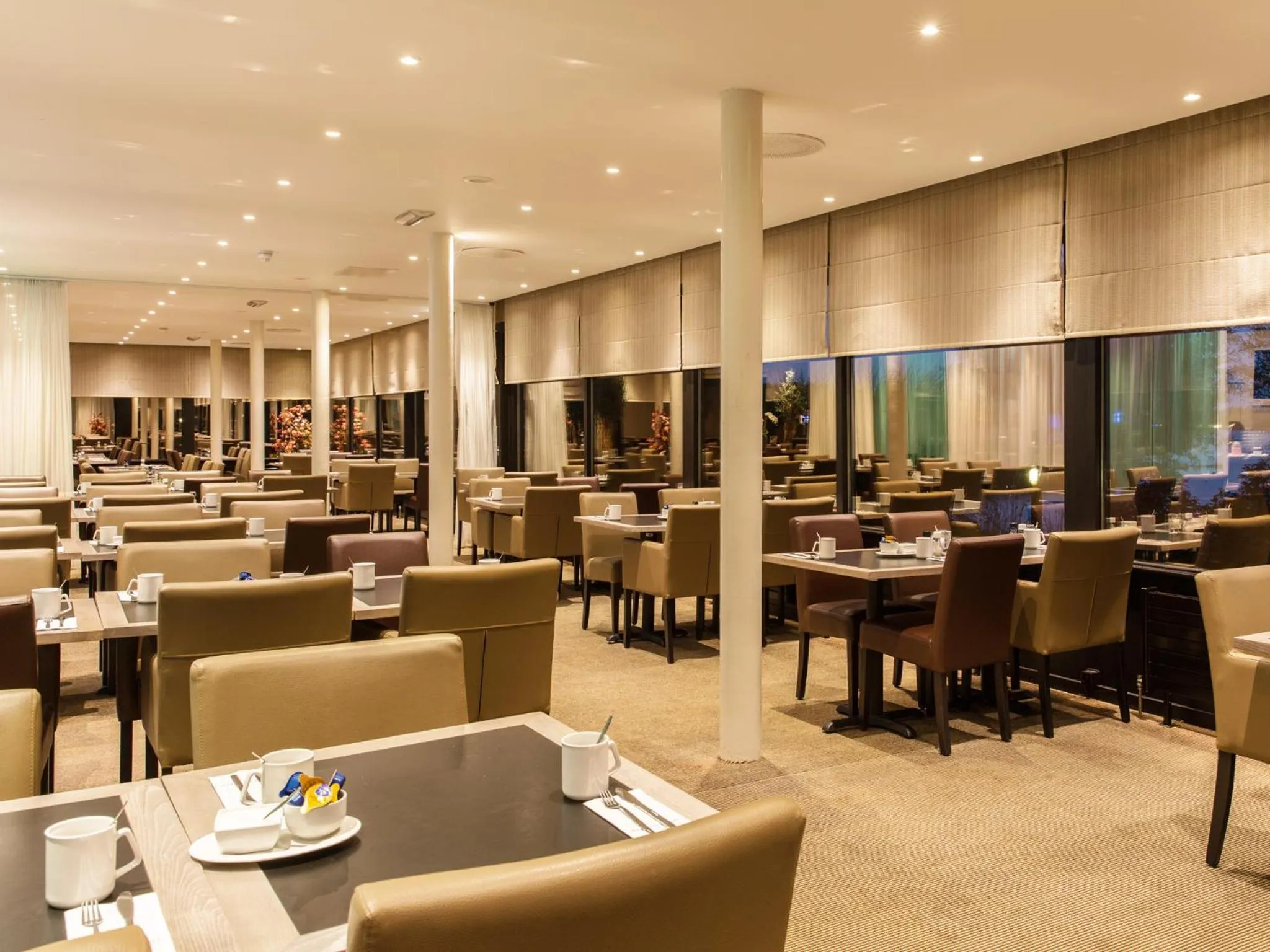 Restaurant/places to eat in Postillion Amersfoort Veluwemeer