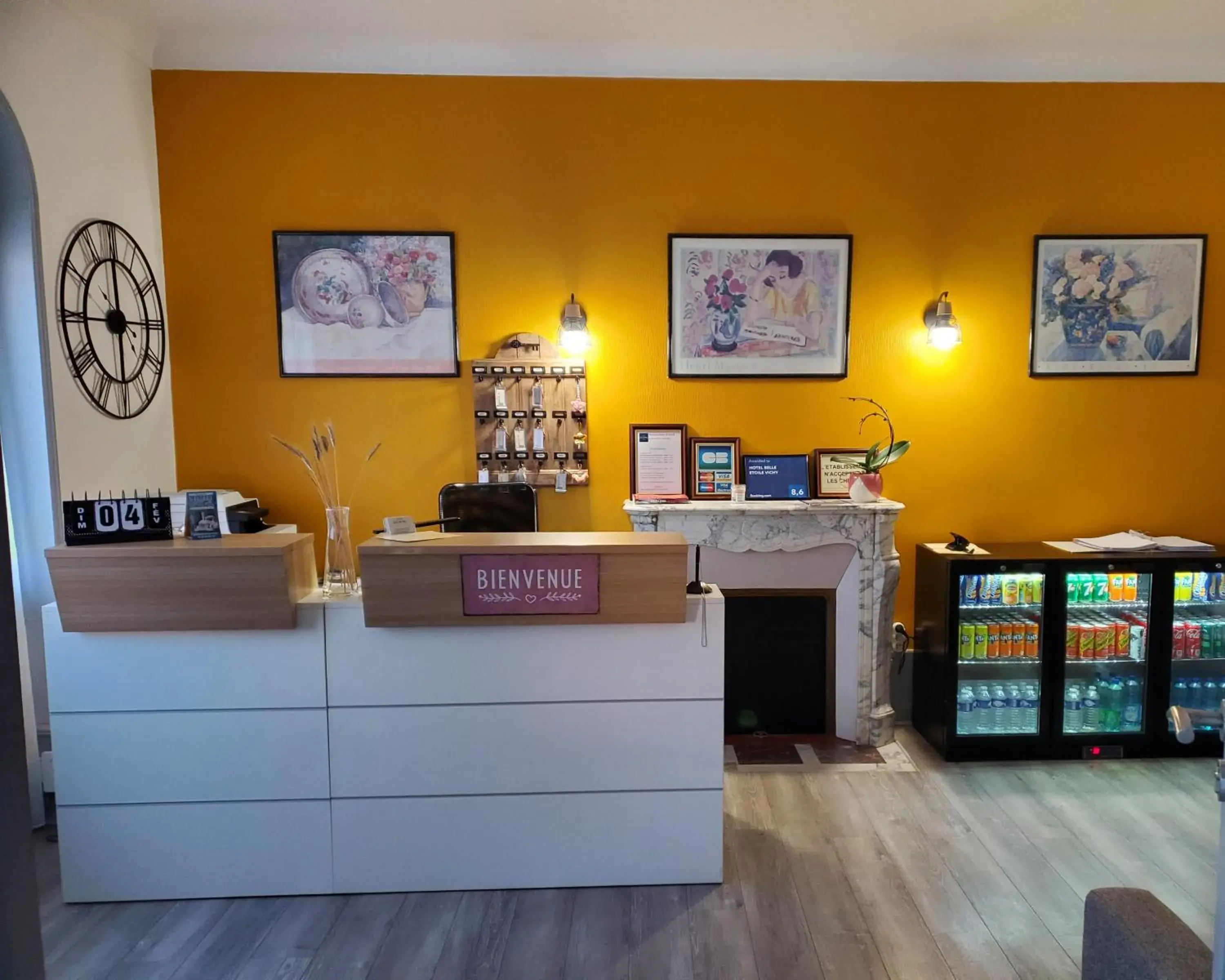 Lobby or reception in Logis Hôtel Belle Etoile Vichy Lobby or reception in Logis Hôtel Belle Etoile Vichy