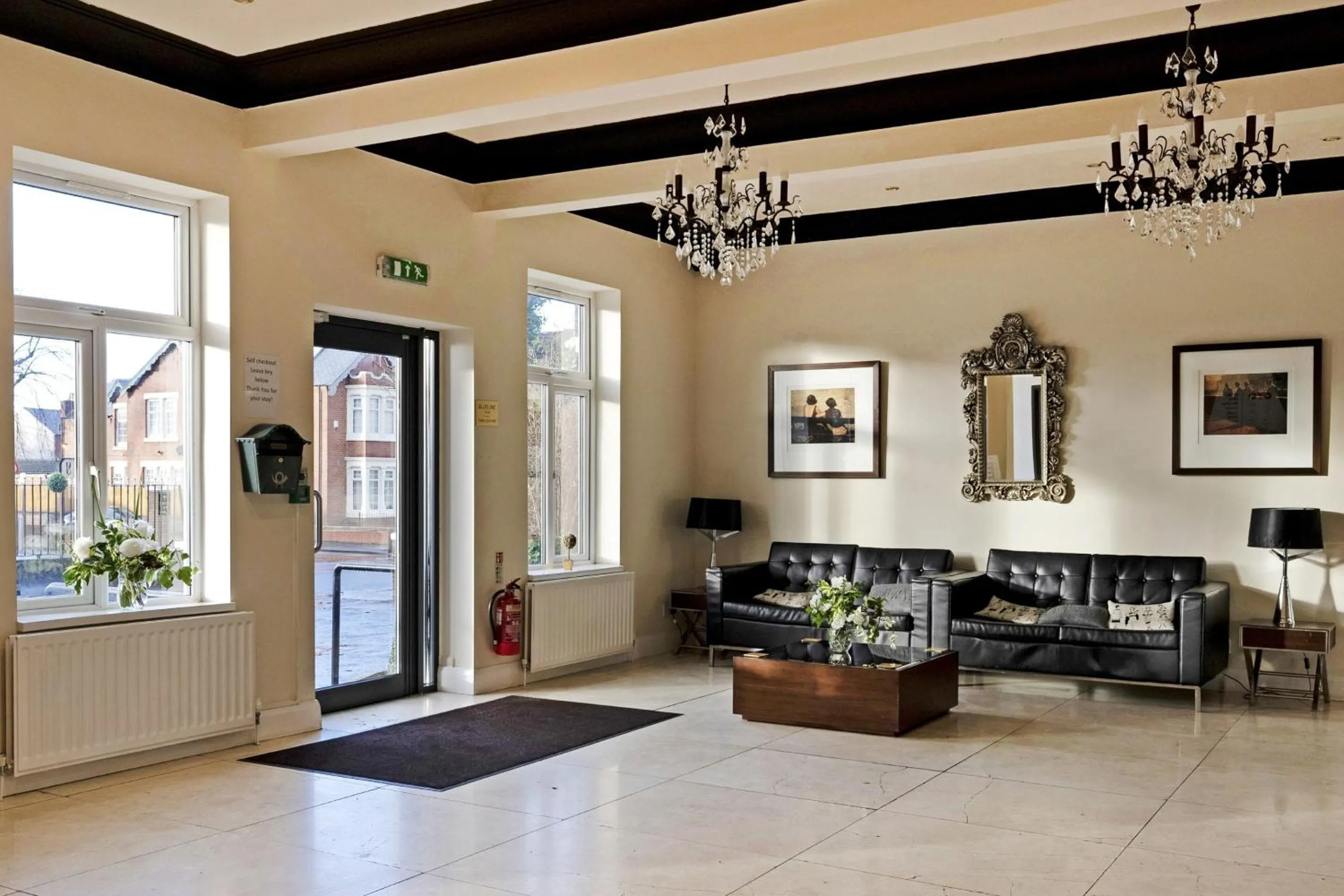 Lobby or reception in OYO The Baltimore Hotel