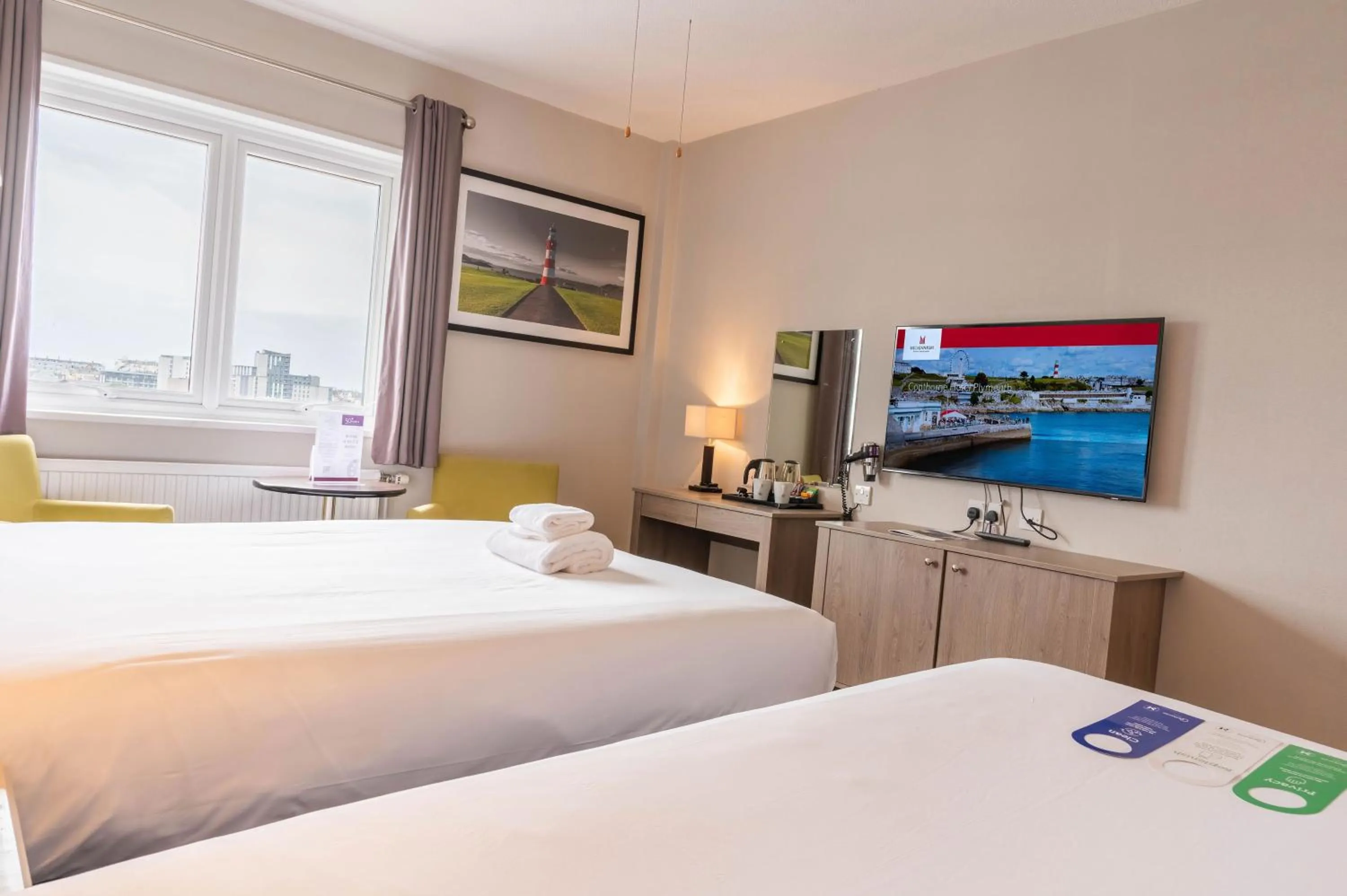 Photo of the whole room, Bed in Copthorne Hotel Plymouth