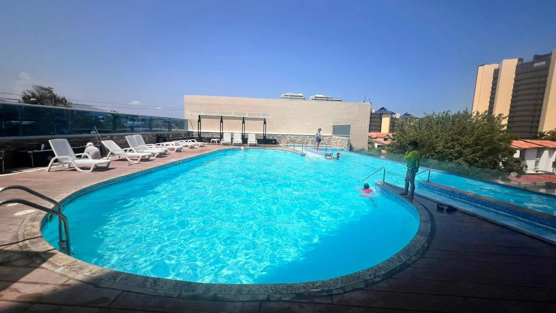 Apartment with Terrace in Hermoso Apto Familiar en sector Bello Horizonte Apartment with Terrace in Hermoso Apto Familiar en sector Bello Horizonte