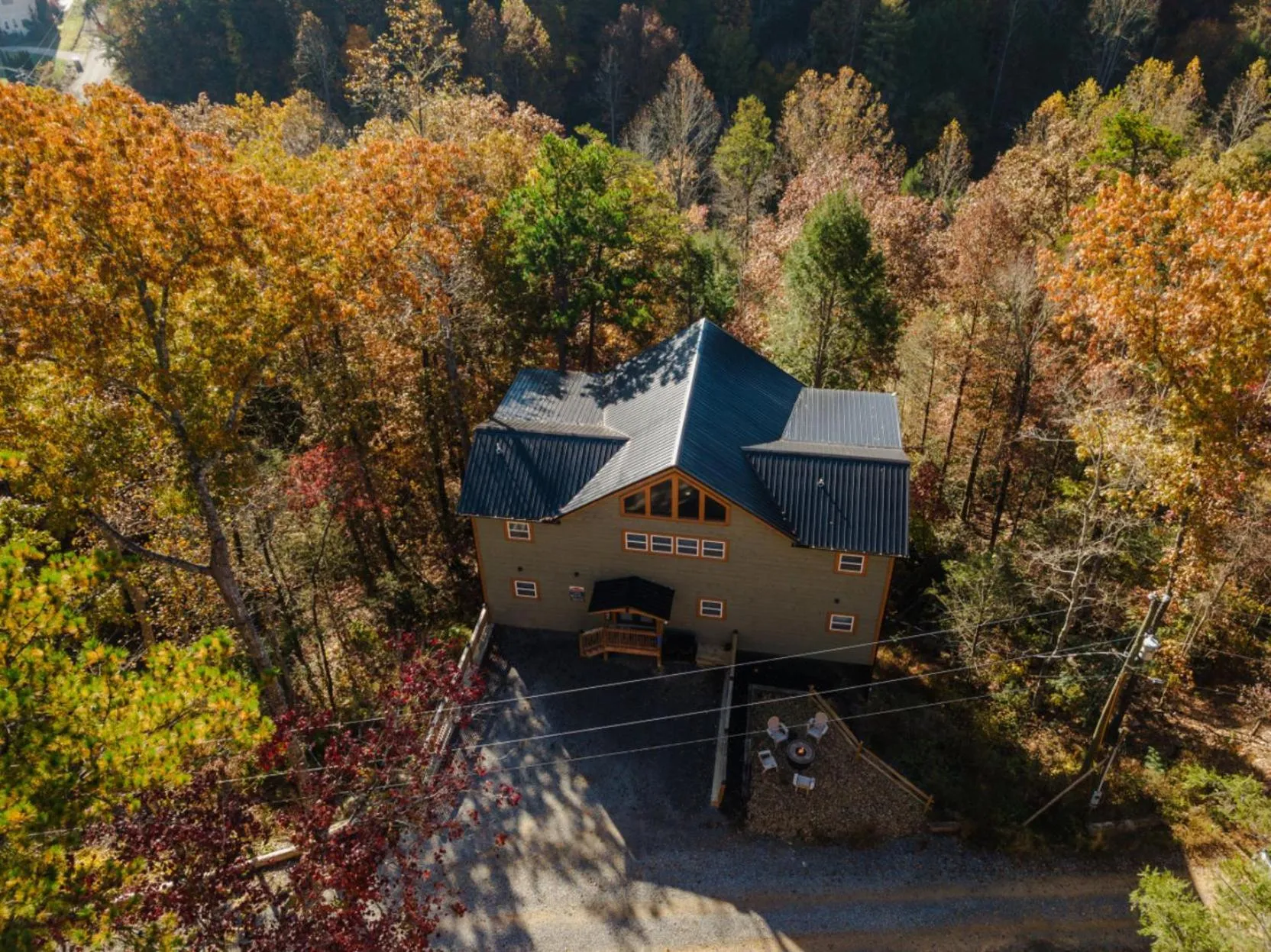 Property building in Luxe Mountain Pool Escape by Ghosal Luxury Lodging