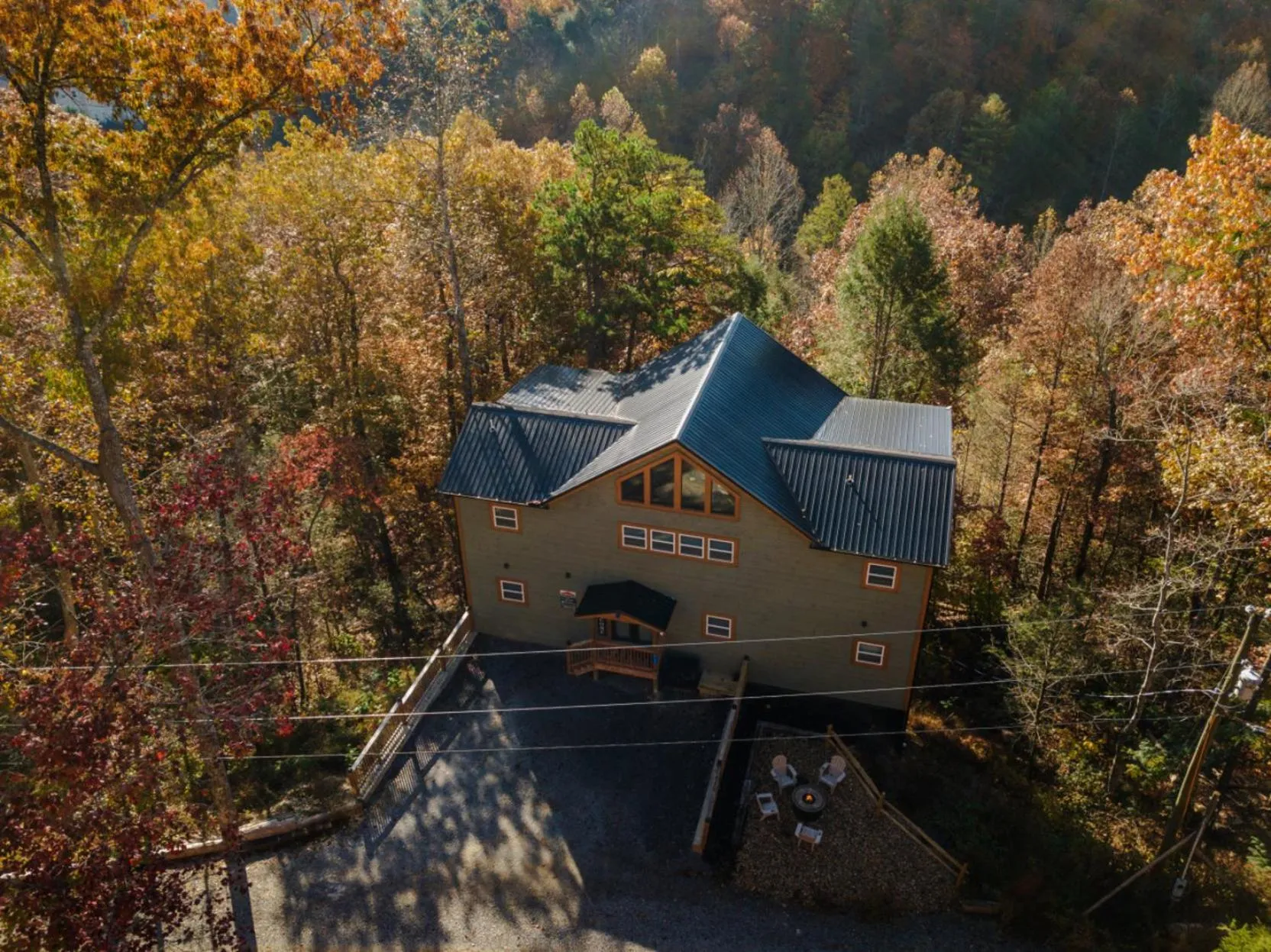 Property building in Luxe Mountain Pool Escape by Ghosal Luxury Lodging
