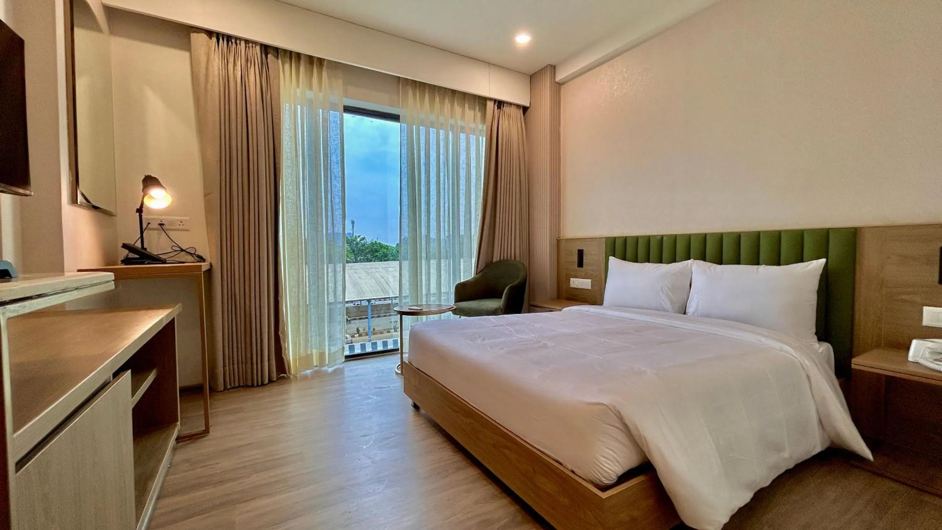 Bed in Hotel Limon & Banquet Sector 29, Gurgaon