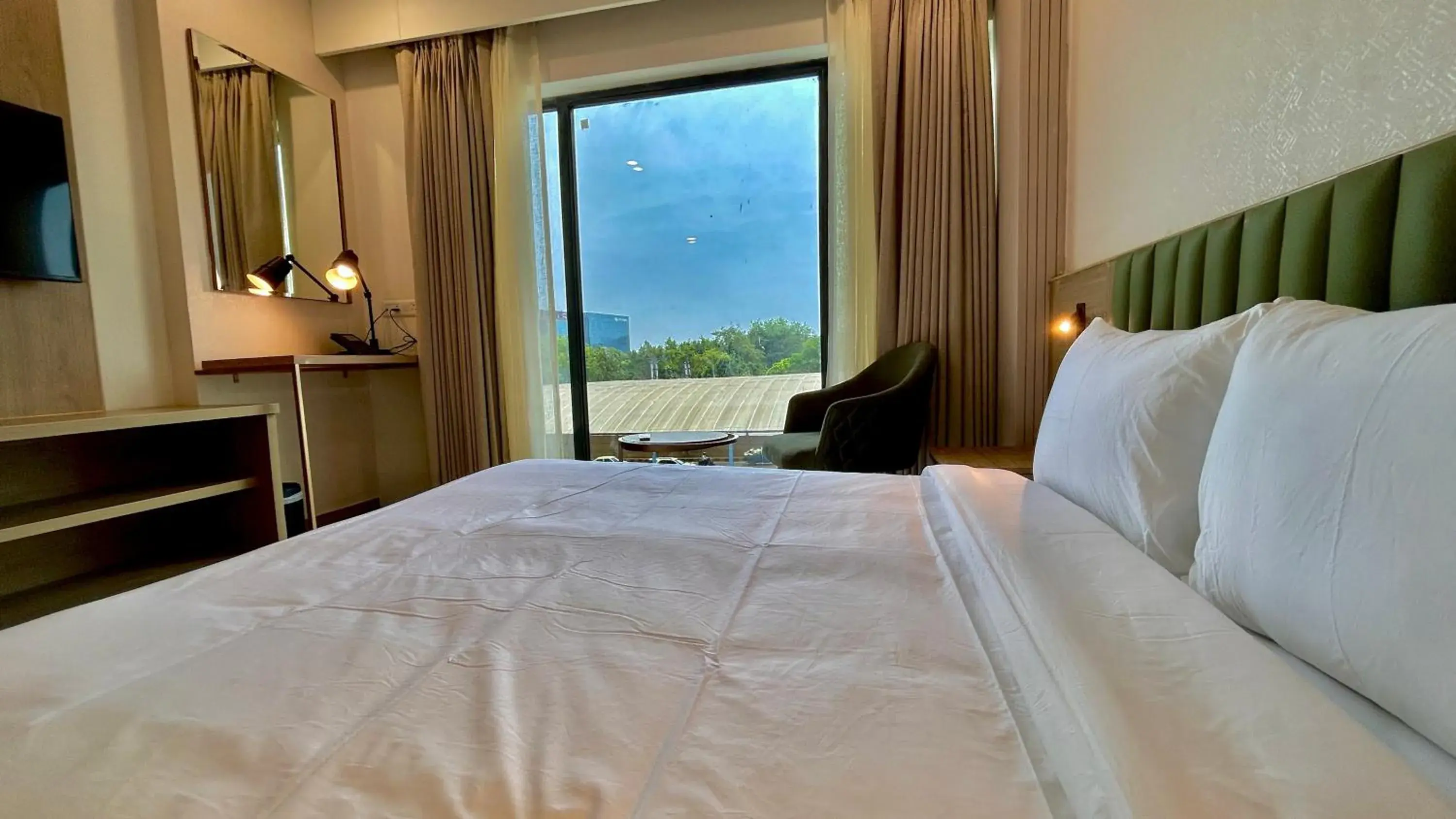 Bed in Hotel Limon & Banquet Sector 29, Gurgaon Bed in Hotel Limon & Banquet Sector 29, Gurgaon