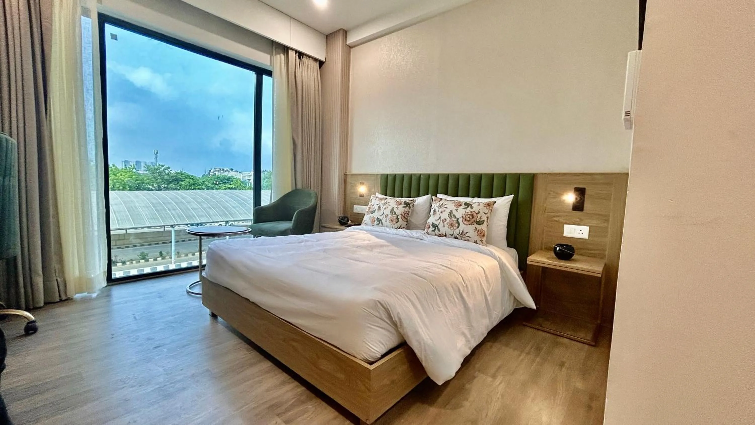 Bed in Hotel Limon & Banquet Sector 29, Gurgaon