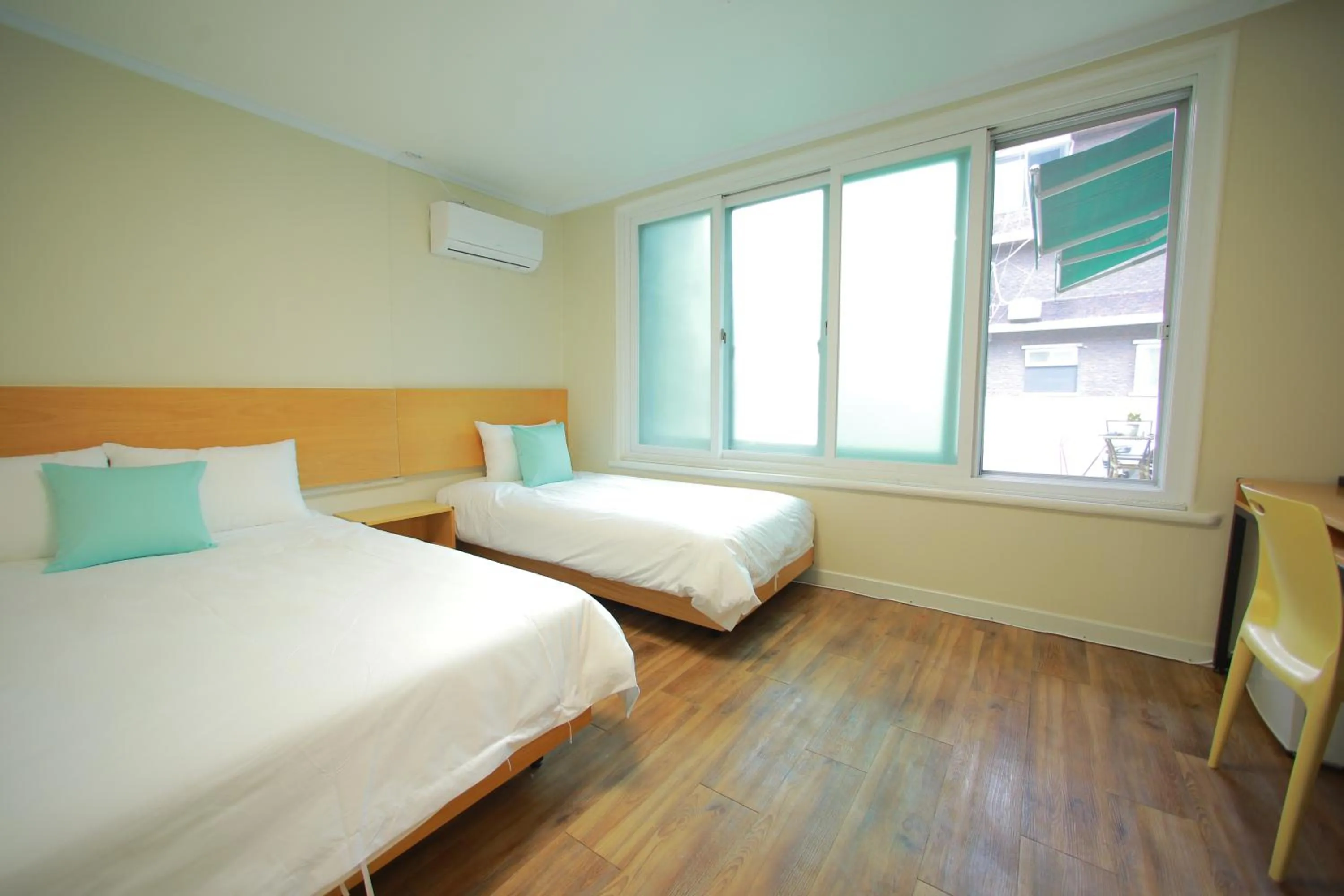 Bed in Slow Vibe Myeongdong