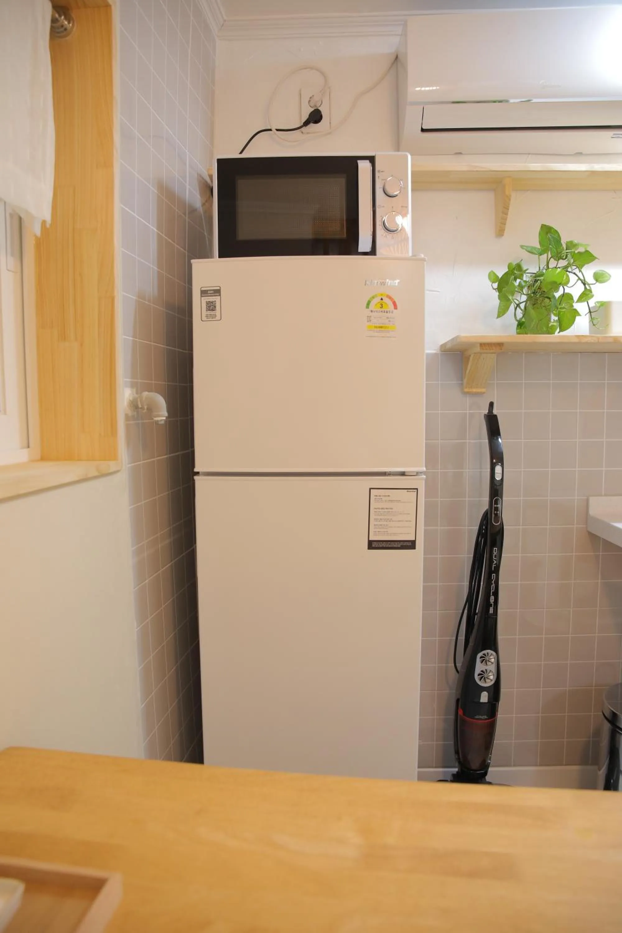 Kitchen or kitchenette in Slow Vibe Myeongdong