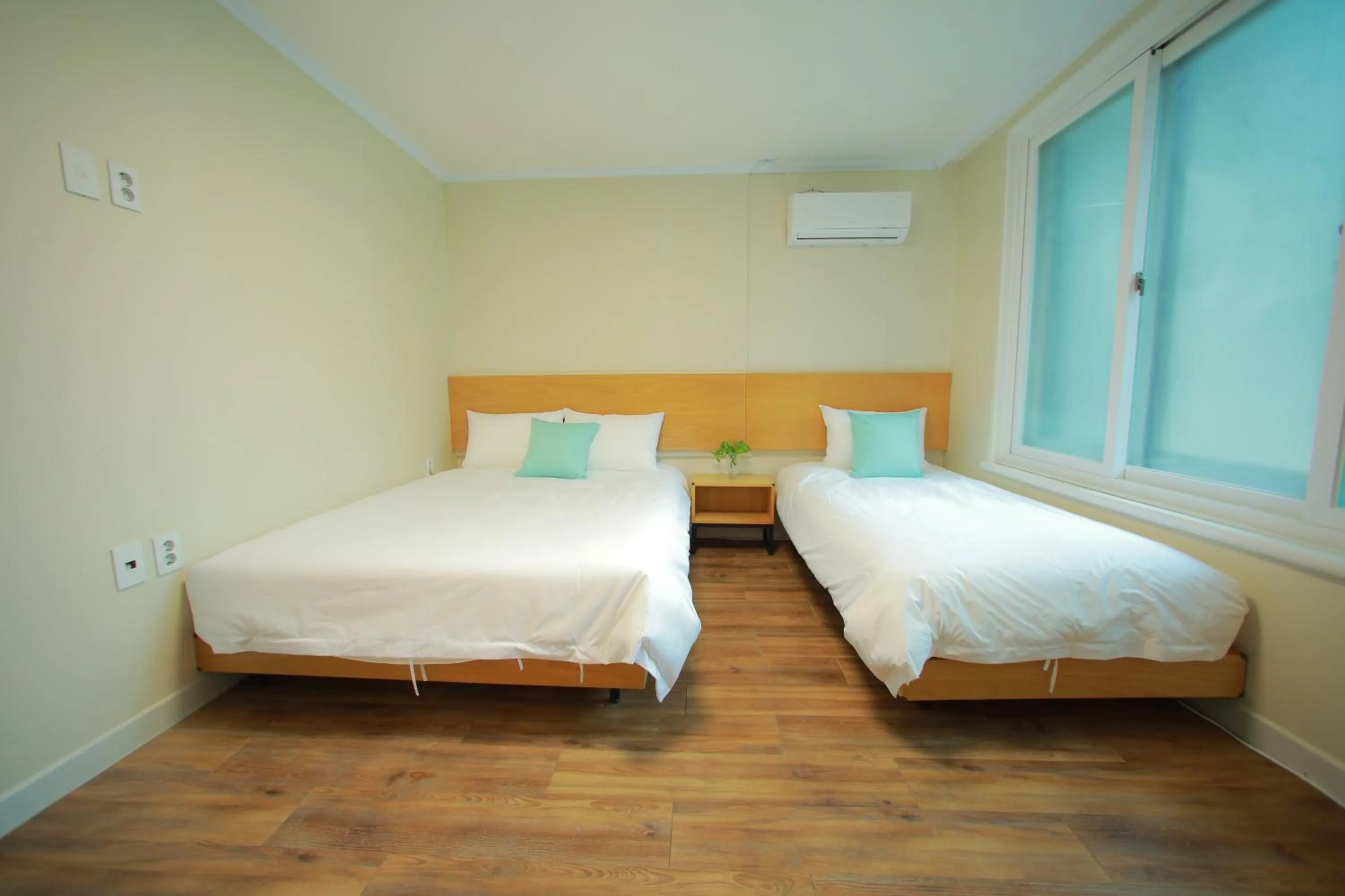 Bed in Slow Vibe Myeongdong