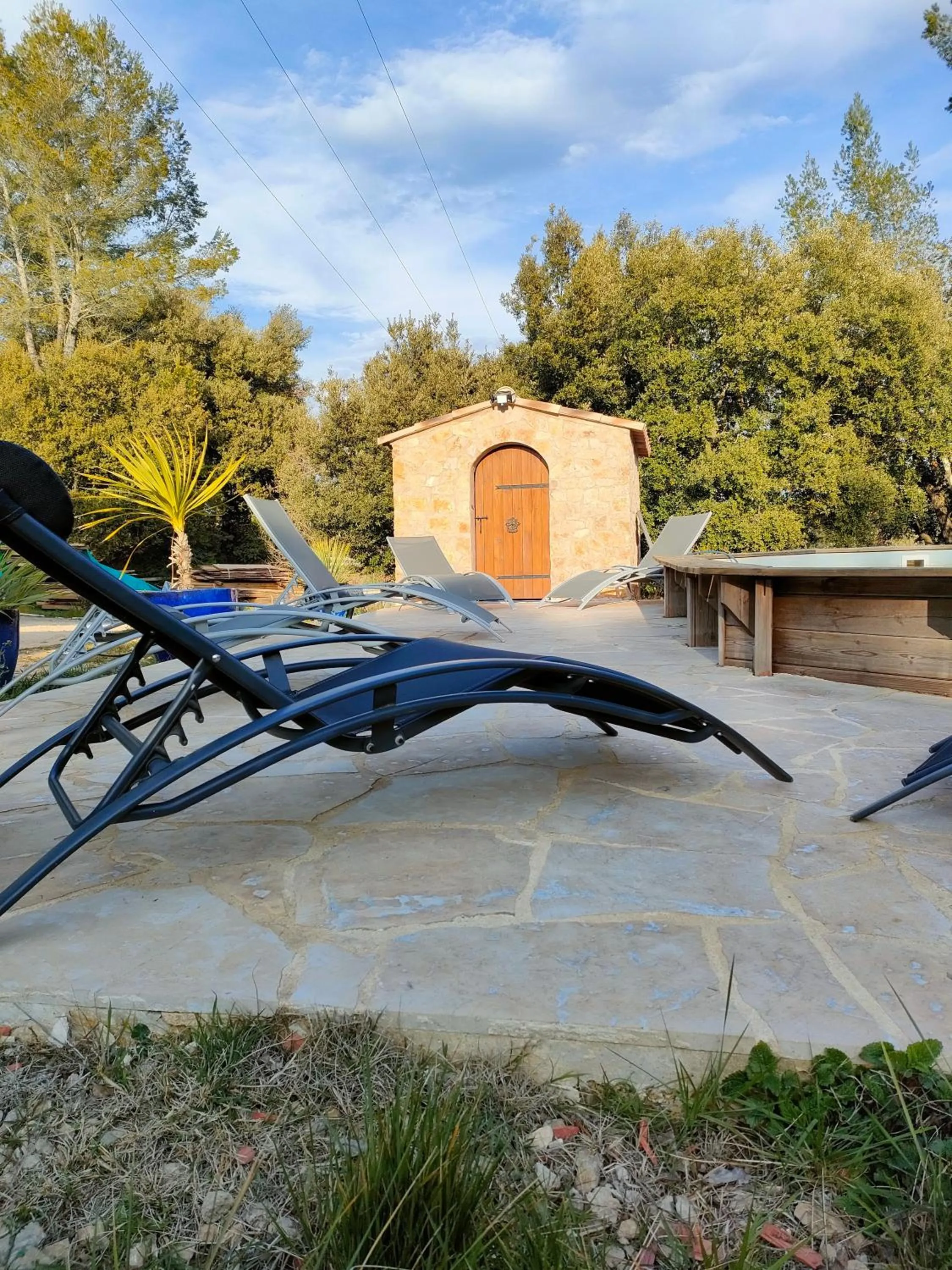 Swimming pool, Property Building in OFILDLEAU