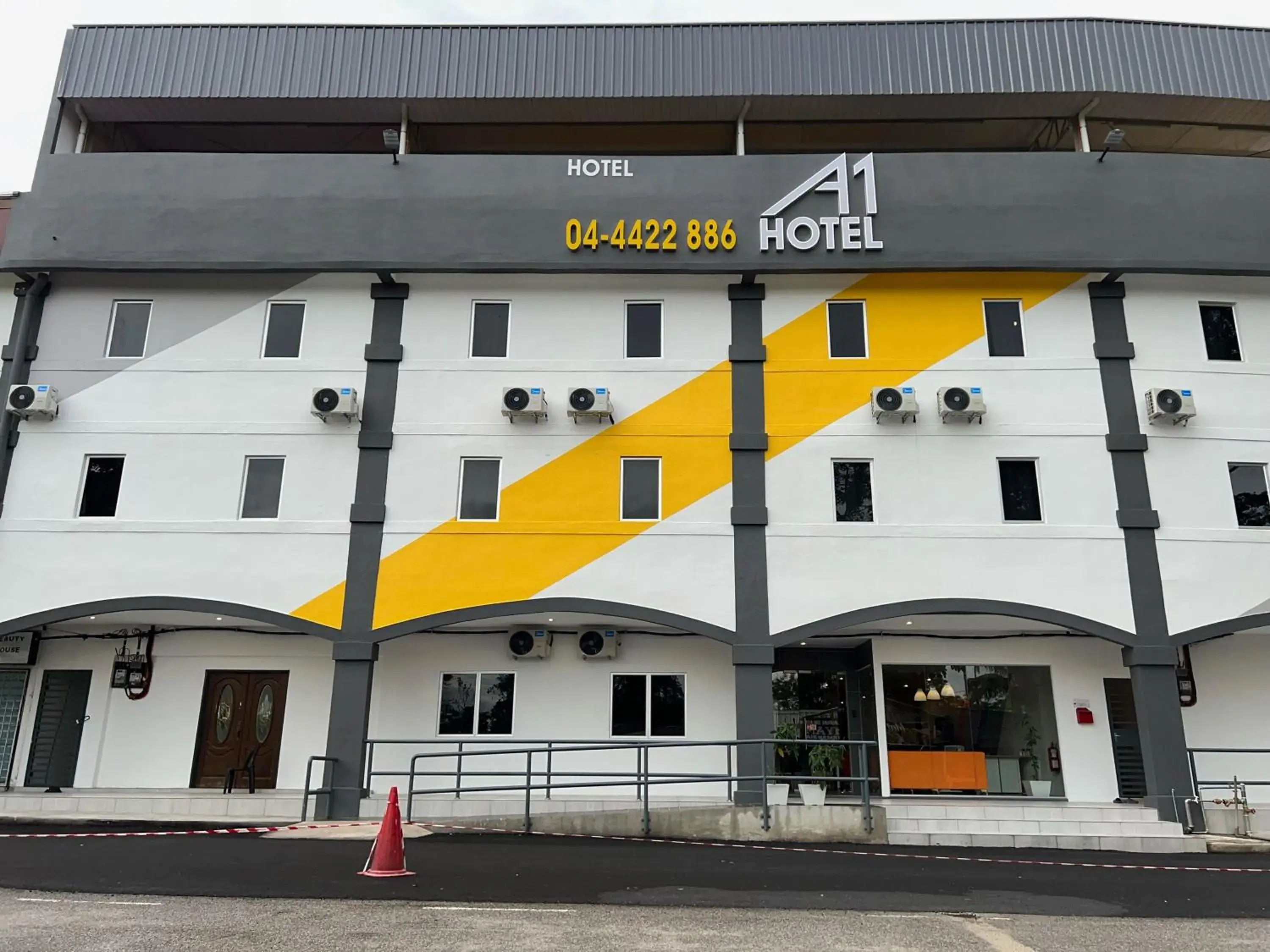 Property building in A1 Hotel Sungai Petani Property building in A1 Hotel Sungai Petani