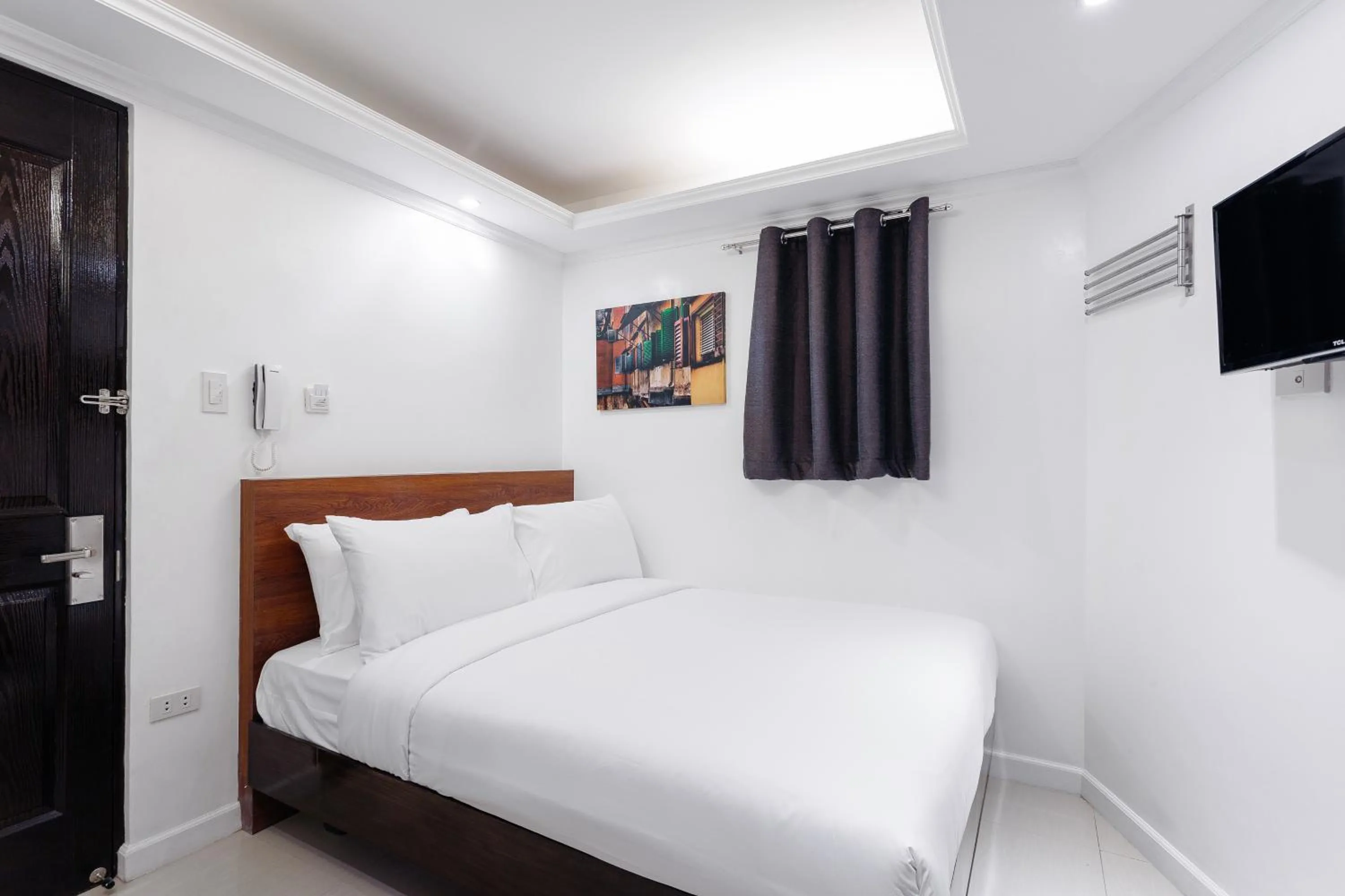 Bedroom, Bed in Nest Nano Suites Poblacion - Makati