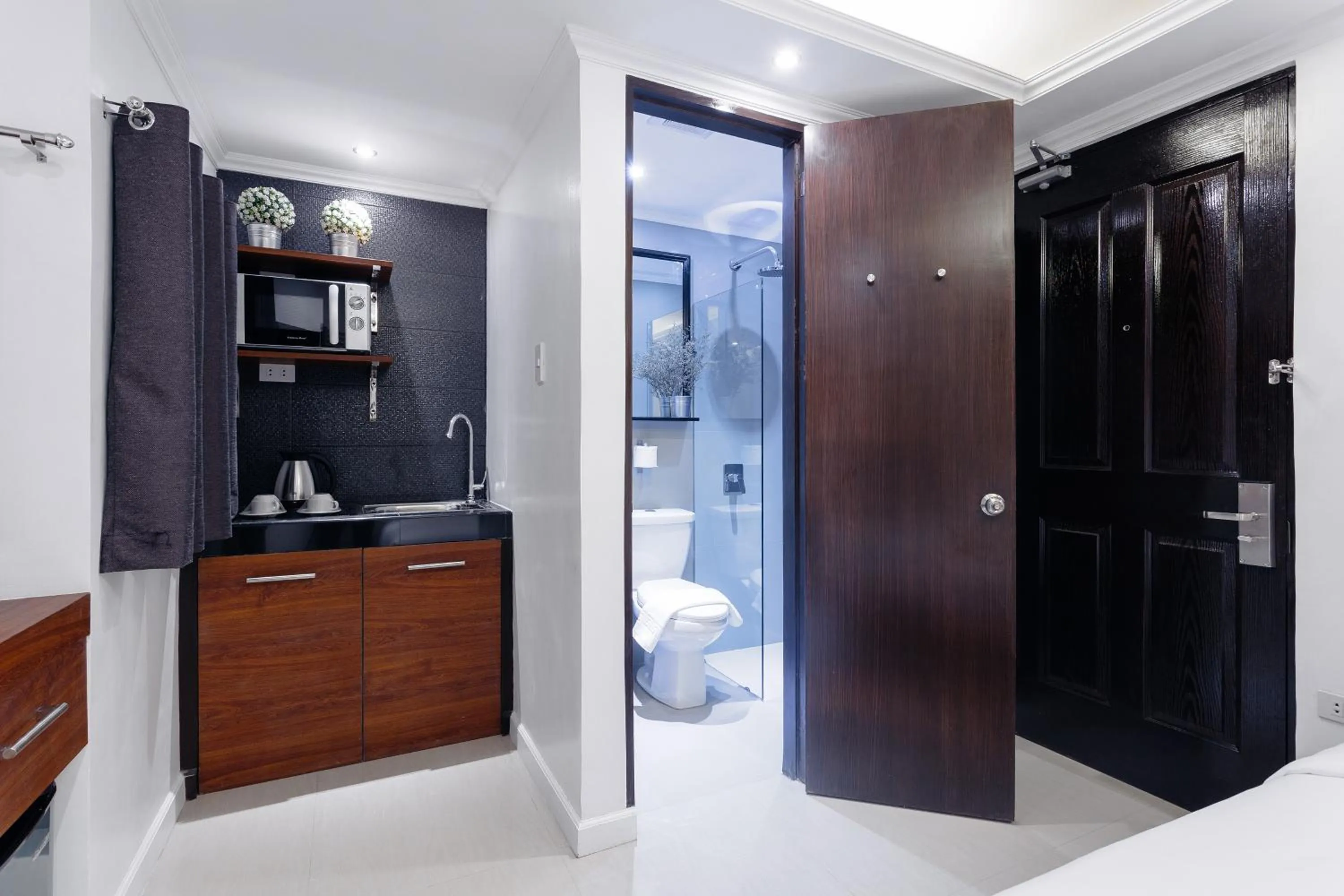 Bathroom in Nest Nano Suites Poblacion - Makati