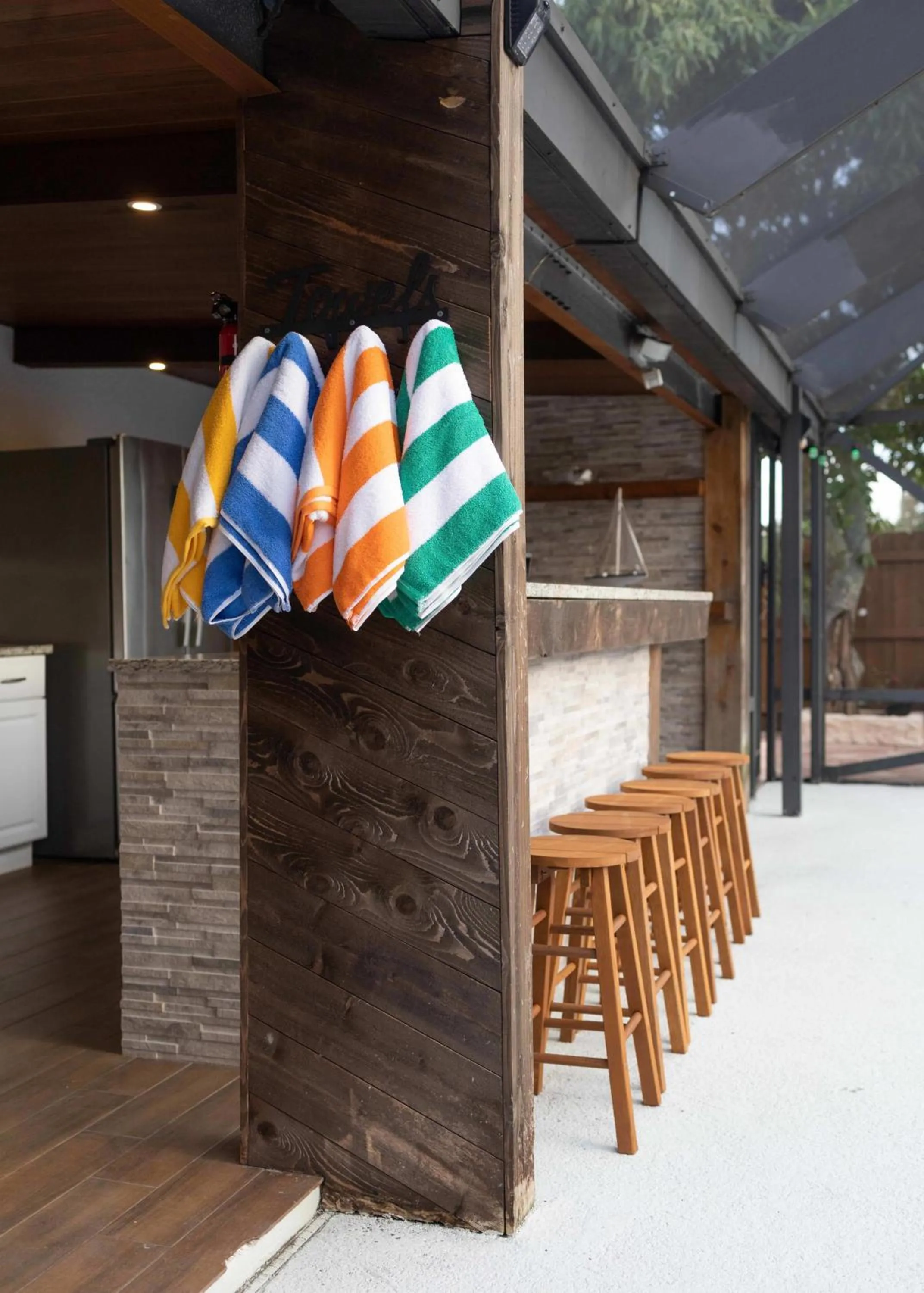 Fantasy Resort OMG PoolWaterfall outdoorKitchn Gym