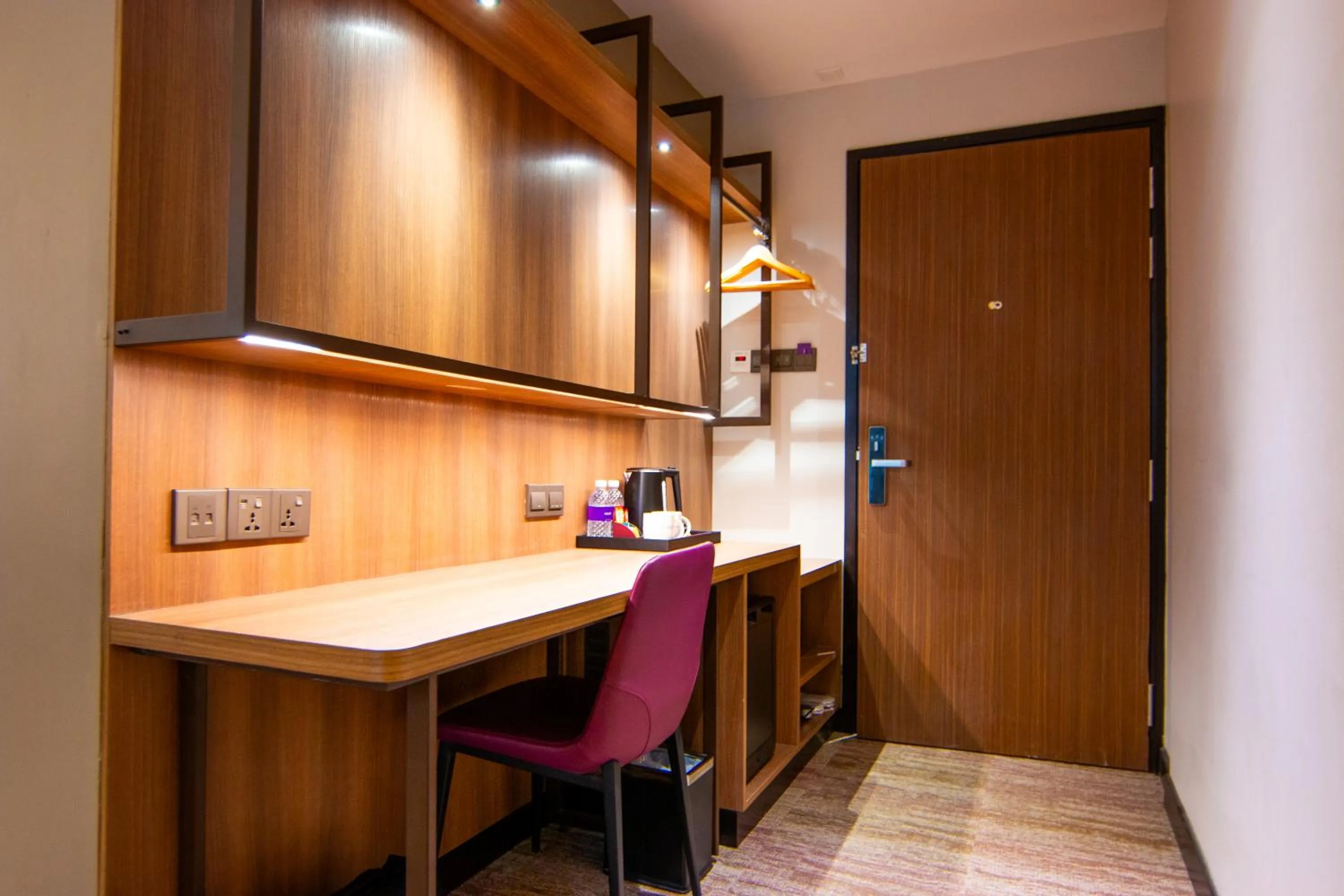 Bedroom in Aqueen Prestige Hotel Lavender